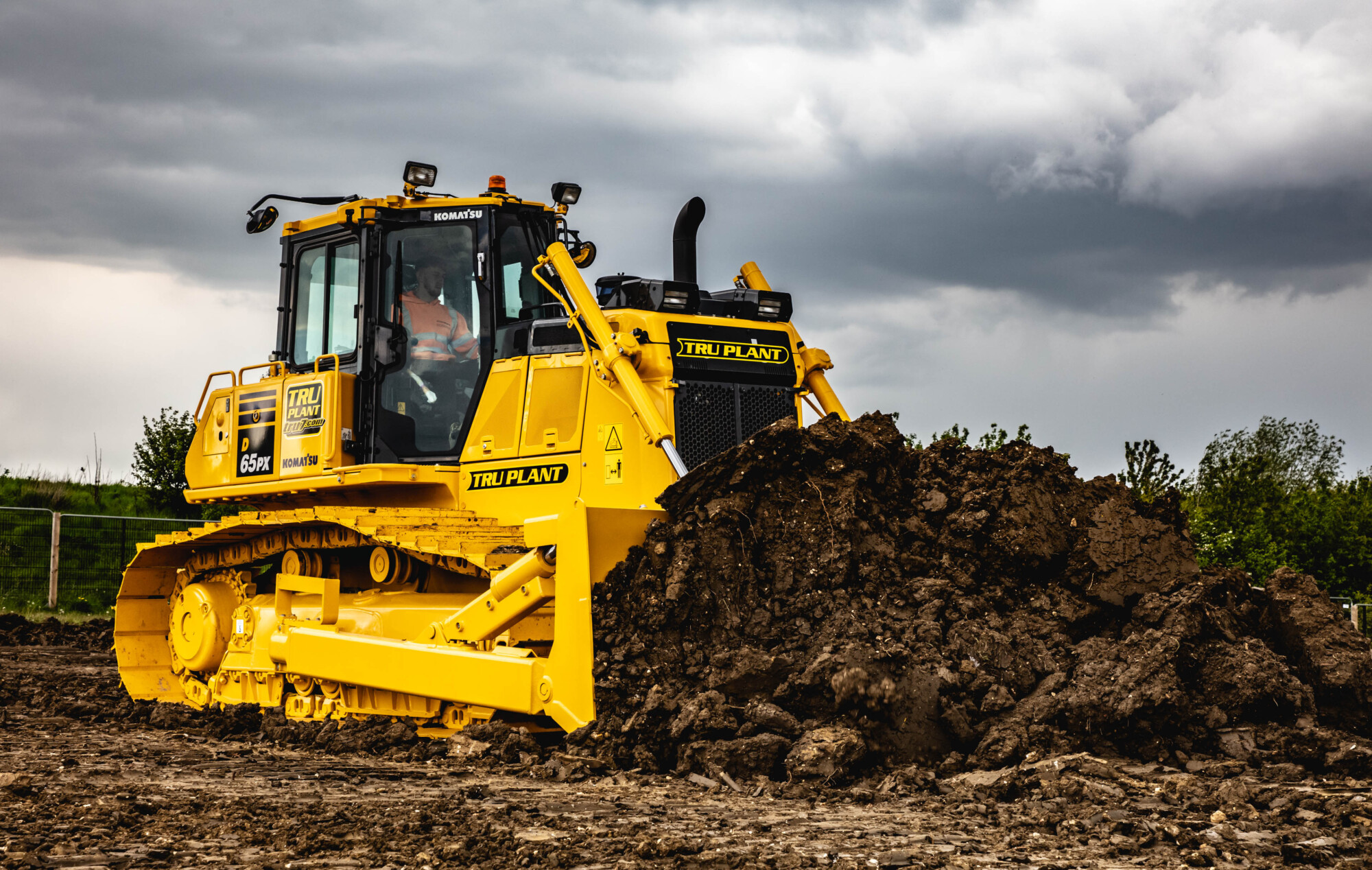 KOMATSU D65PXI-18 Bulldozer - TRU7 Group