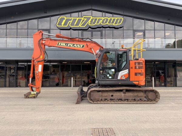 TRU2076 - FEB 2022, HITACHI ZX135 USBL-7 EXCAVATOR **WITH BLADE**