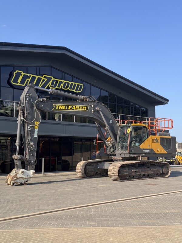 TRU2692 - 2022, VOLVO EC350EL EXCAVATOR *TOPCON GPS & SAFETY SHIELD*