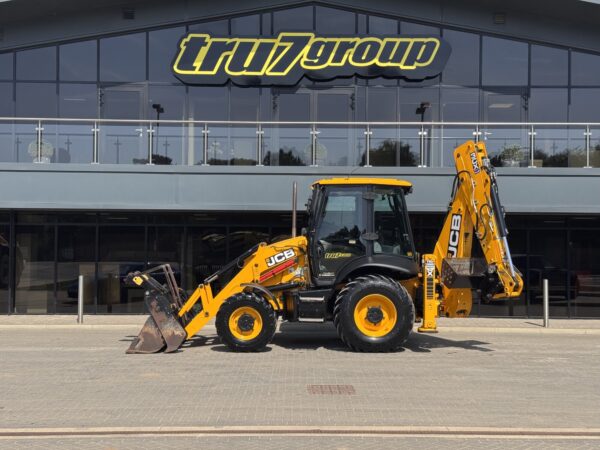 TRU2660 - APRIL 2023, JCB 3CX SITEMASTER PLUS