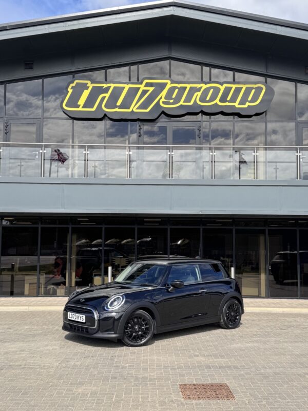 2023 '73 MINI HATCH 1.5 COOPER CLASSIC HATCHBACK 3DR PETROL MANUAL EURO 6 (136 PS)