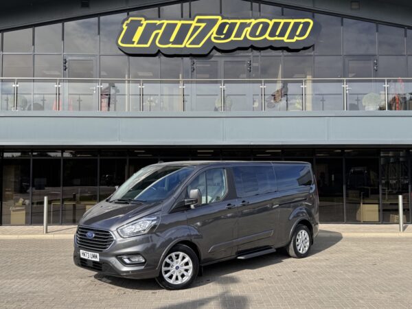 2023 '73 FORD TOURNEO CUSTOM 2.0 ECOBLUE TITANIUM MINIBUS DOUBLE CAB 5DR DIESEL AUTO L2 EURO 6 (130 PS)