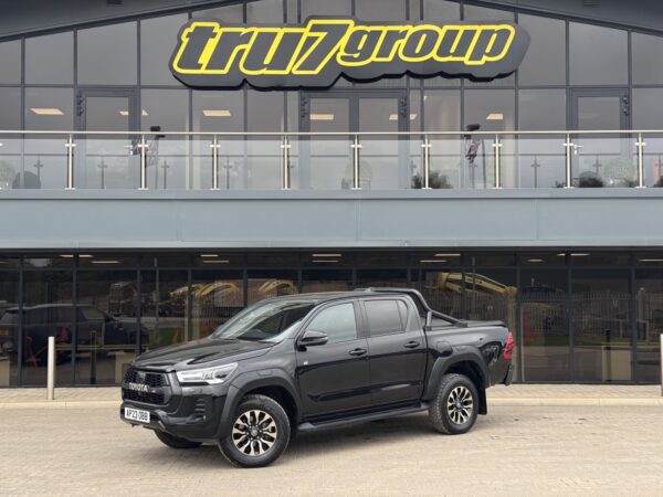 2023 '23 TOYOTA HILUX 2.8 D-4D GR SPORT DOUBLE CAB 4DR DIESEL AUTO 4WD EURO 6 (204 PS)