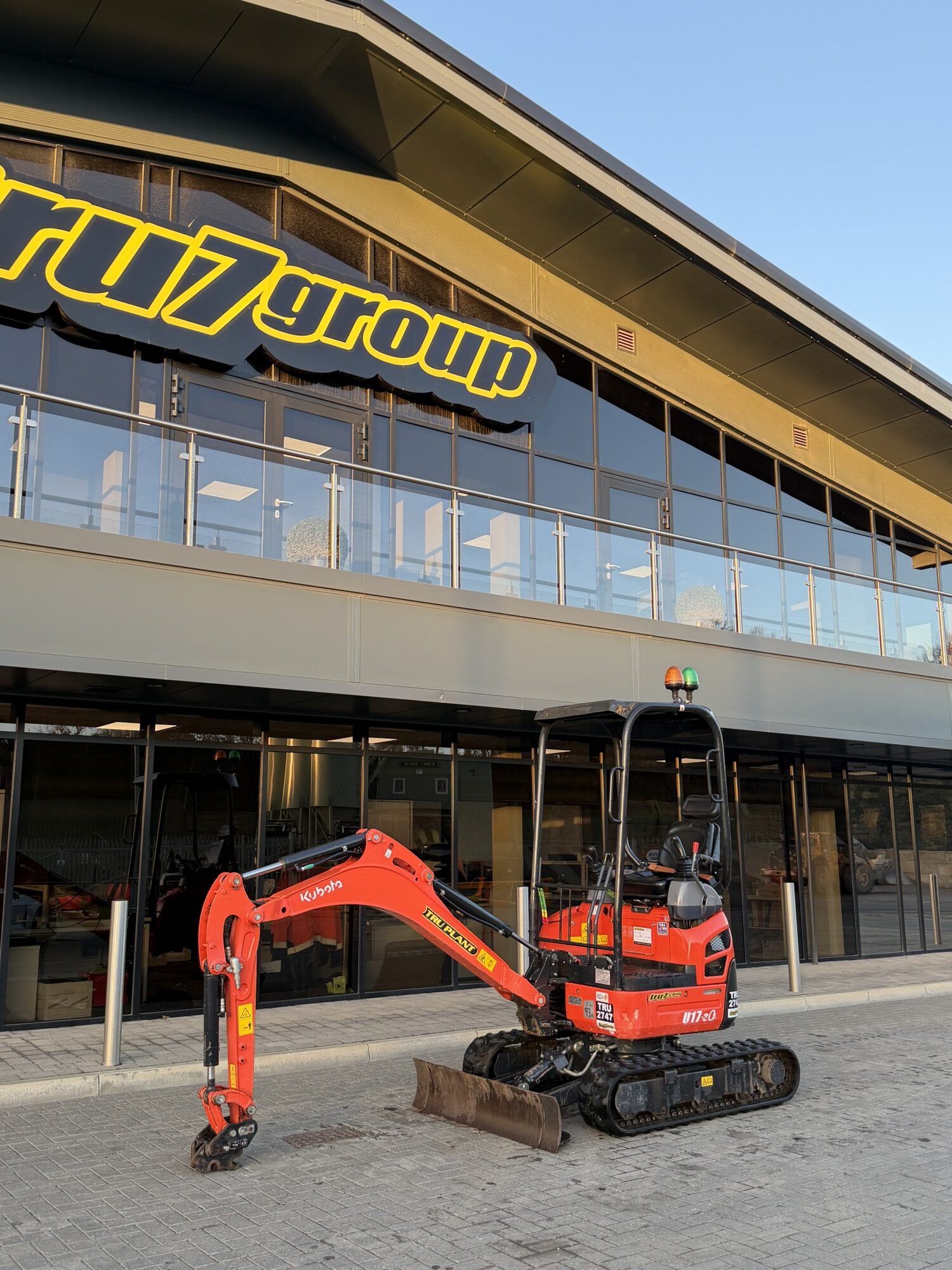 TRU2747 - 2023, KUBOTA U17-3 MINI DIGGER - Image 2