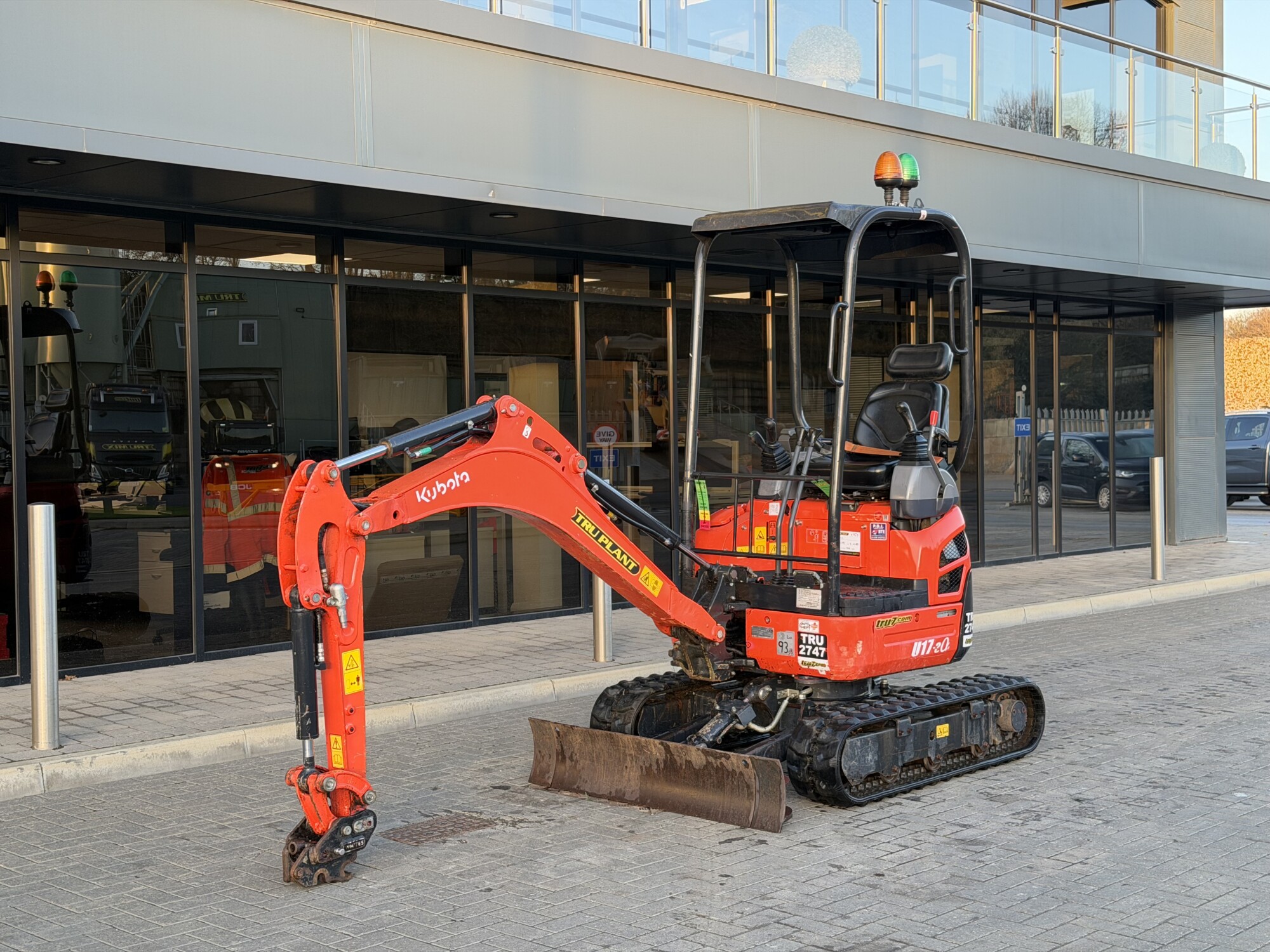 TRU2747 - 2023, KUBOTA U17-3 MINI DIGGER - Image 4