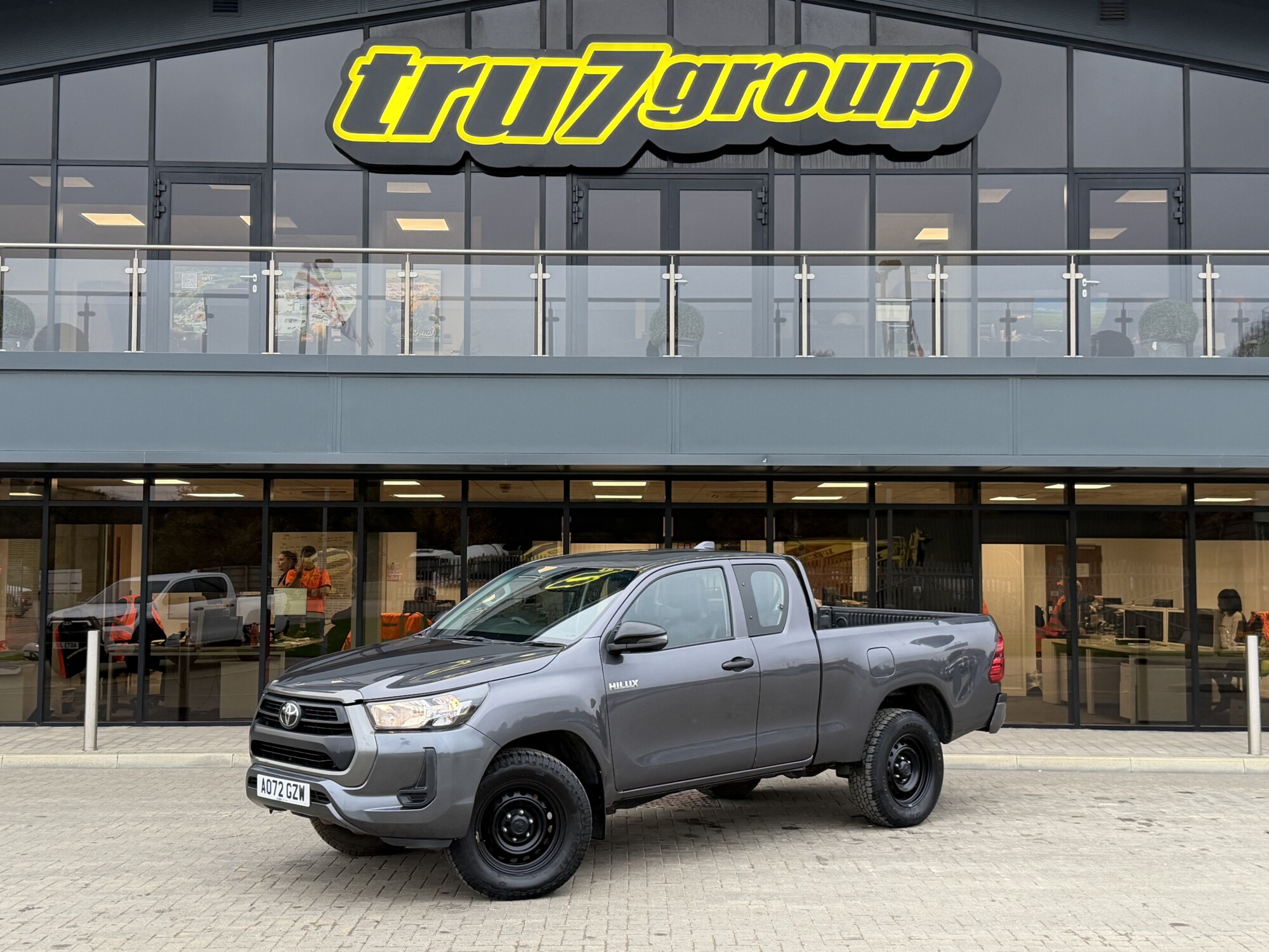 2022 '72 TOYOTA HILUX 2.4 D-4D ACTIVE EXTRA PICKUP EXTENDED CAB 4DR DIESEL MANUAL 4WD EURO 6 (150 PS)