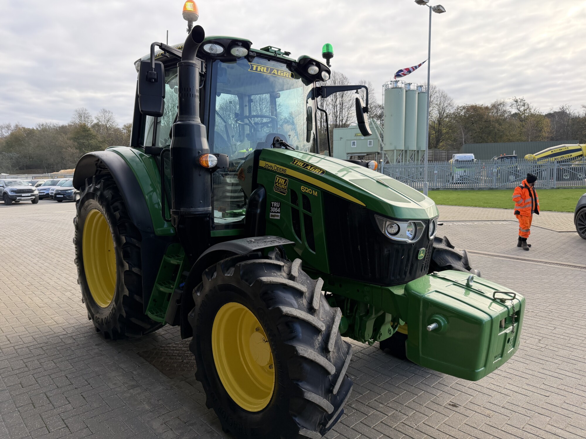 TRU3064 - 2024, JOHN DEERE 6120 M - Image 7