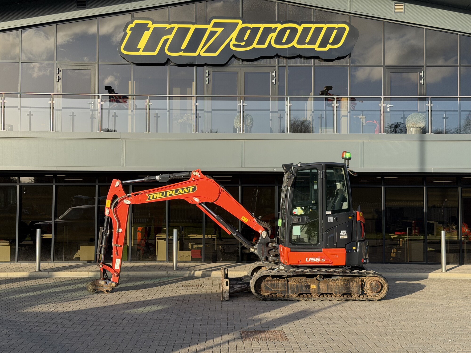 TRU2661 - 2023 KUBOTA U56-5 EXCAVATAOR **RUBBER TRACKS & BLADE**