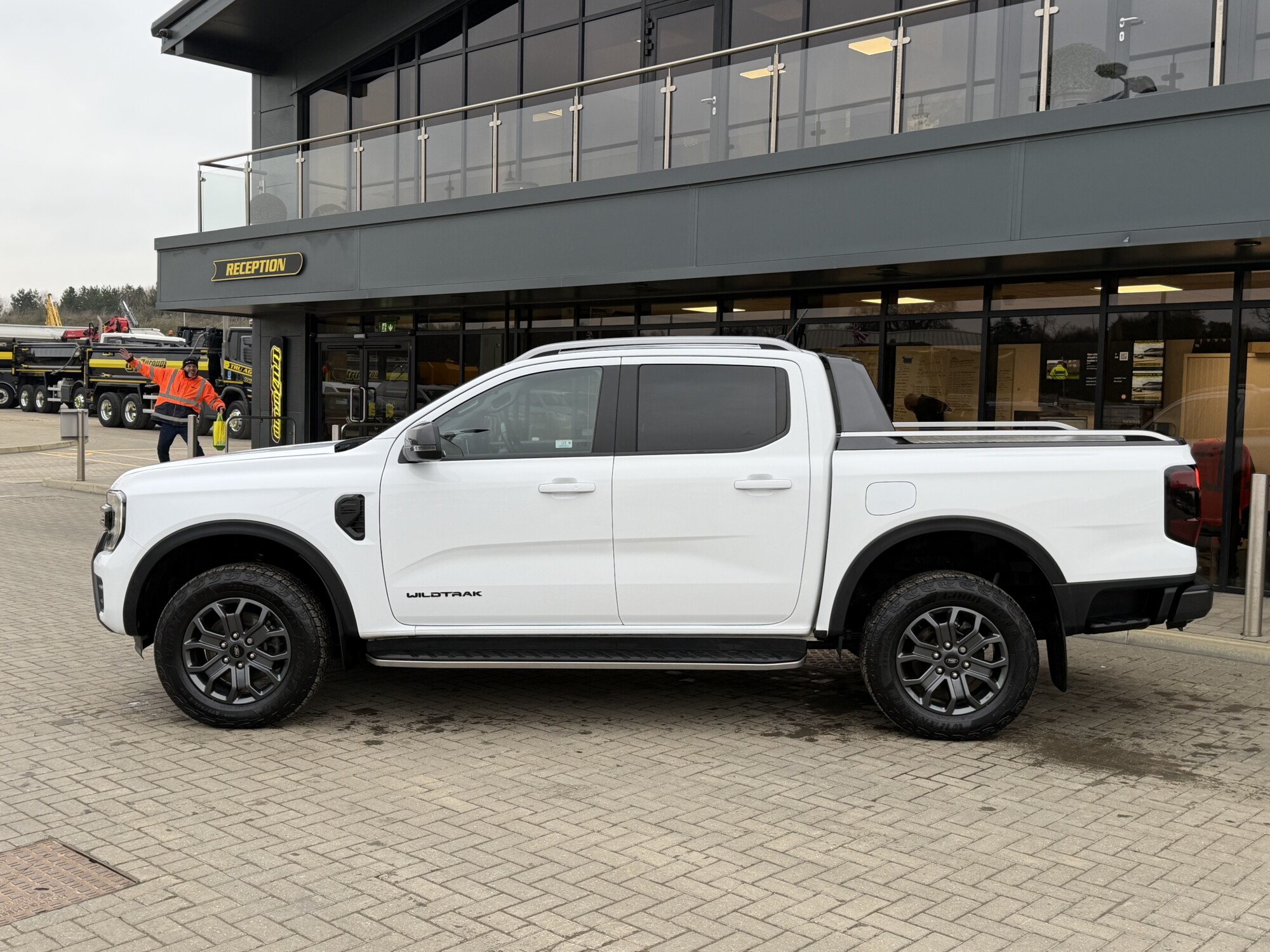 2023 '73 FORD RANGER 2.0 ECOBLUE WILDTRAK PICKUP DOUBLE CAB 4DR DIESEL AUTO 4WD EURO 6 (210 PS) - Image 4