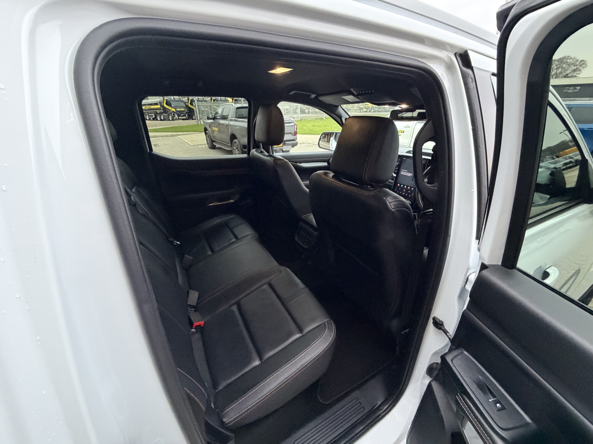 2023 '73 FORD RANGER 2.0 ECOBLUE WILDTRAK PICKUP DOUBLE CAB 4DR DIESEL AUTO 4WD EURO 6 (210 PS) - Image 10