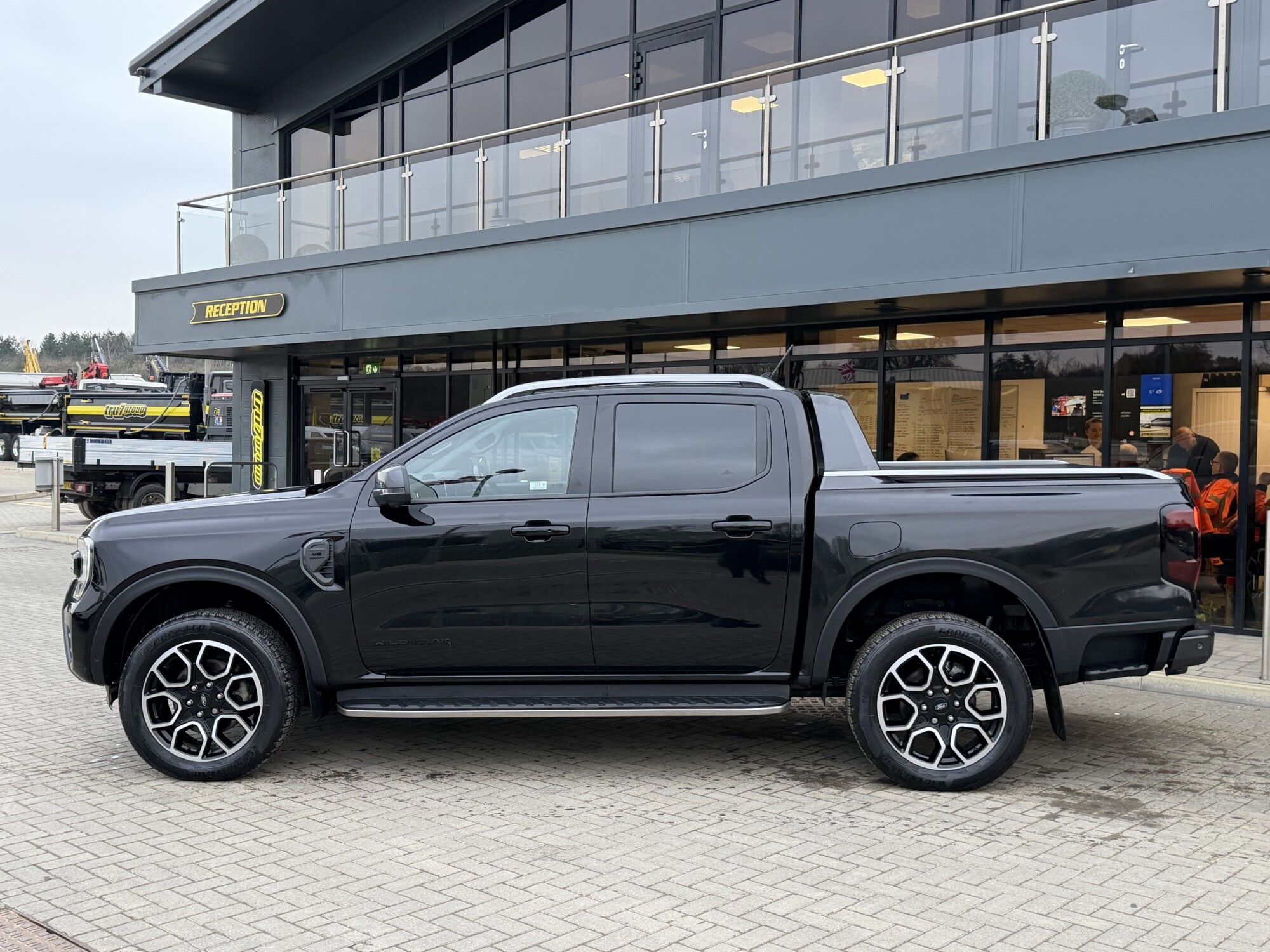 2023 '73 FORD RANGER 3.0 TD V6 ECOBLUE WILDTRAK PICKUP DOUBLE CAB 4DR DIESEL AUTO 4WD EURO 6 (240 PS) - Image 4