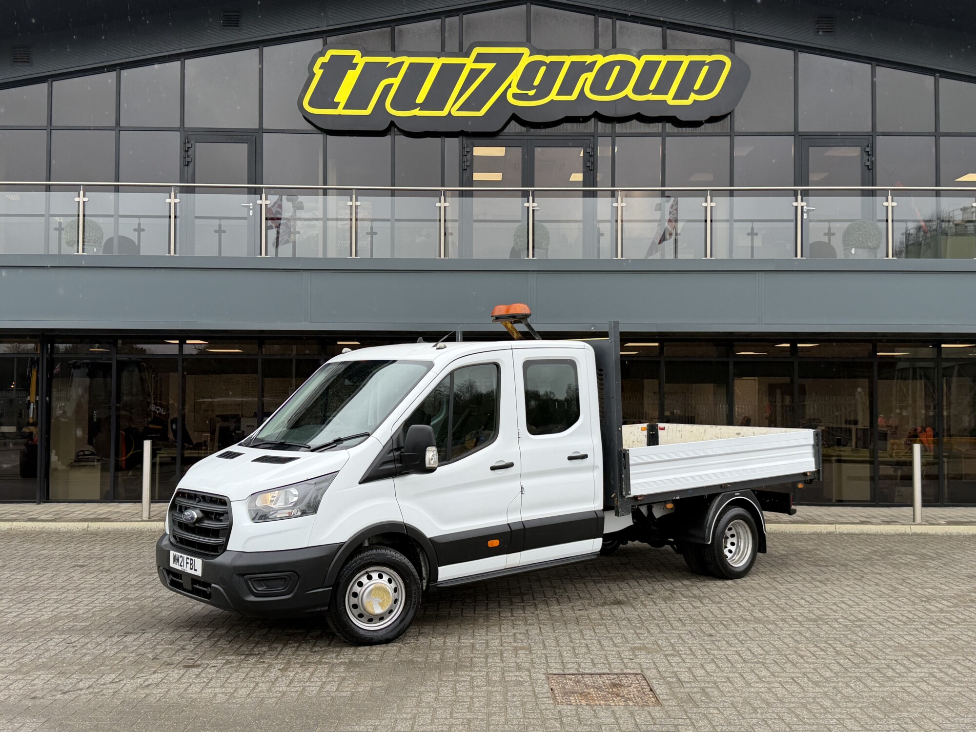 2021 '21 FORD TRANSIT 2.0 350 ECOBLUE LEADER CHASSIS DOUBLE CAB DROPSIDE 4DR DIESEL MANUAL RWD L3 EURO 6 (130 PS)
