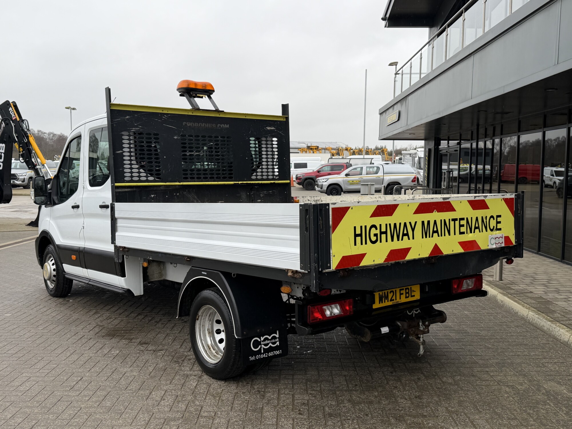 2021 '21 FORD TRANSIT 2.0 350 ECOBLUE LEADER CHASSIS DOUBLE CAB DROPSIDE 4DR DIESEL MANUAL RWD L3 EURO 6 (130 PS) - Image 5