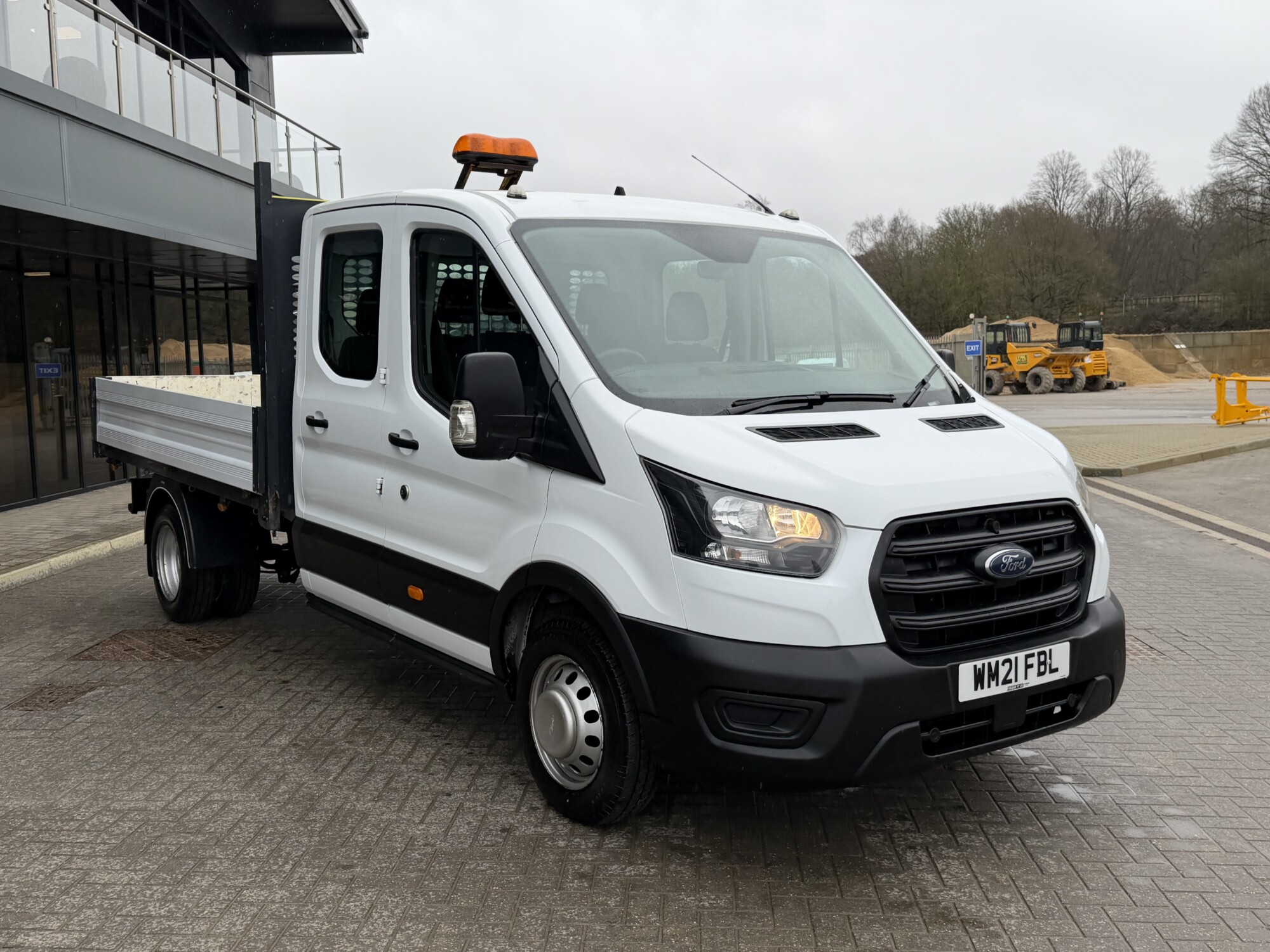 2021 '21 FORD TRANSIT 2.0 350 ECOBLUE LEADER CHASSIS DOUBLE CAB DROPSIDE 4DR DIESEL MANUAL RWD L3 EURO 6 (130 PS) - Image 8