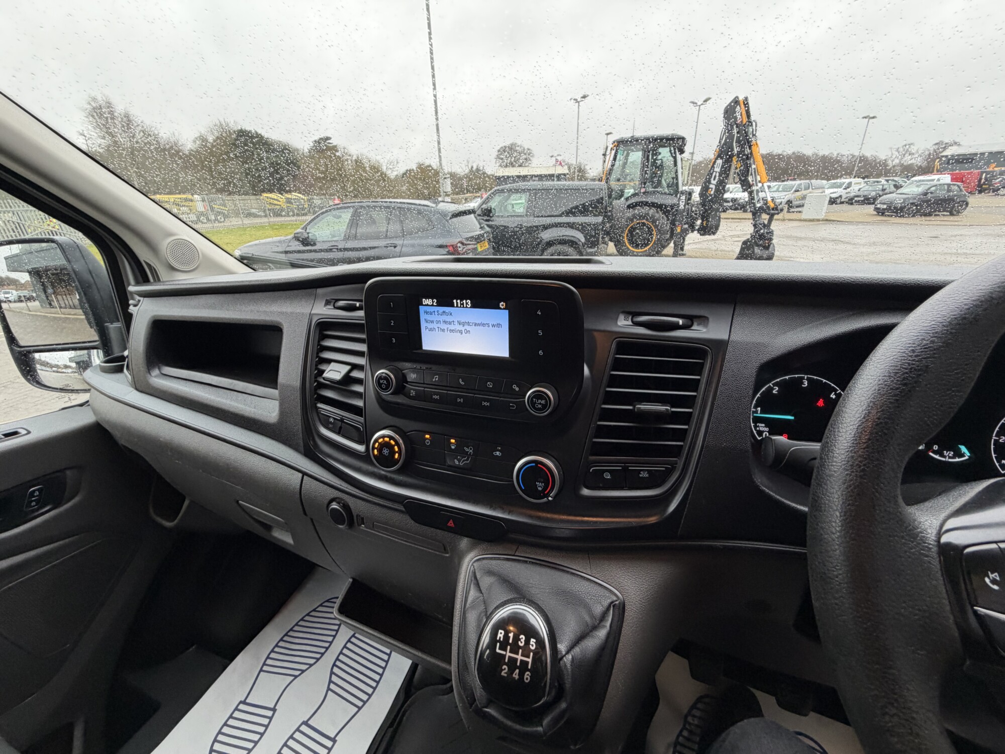 2021 '21 FORD TRANSIT 2.0 350 ECOBLUE LEADER CHASSIS DOUBLE CAB DROPSIDE 4DR DIESEL MANUAL RWD L3 EURO 6 (130 PS) - Image 11