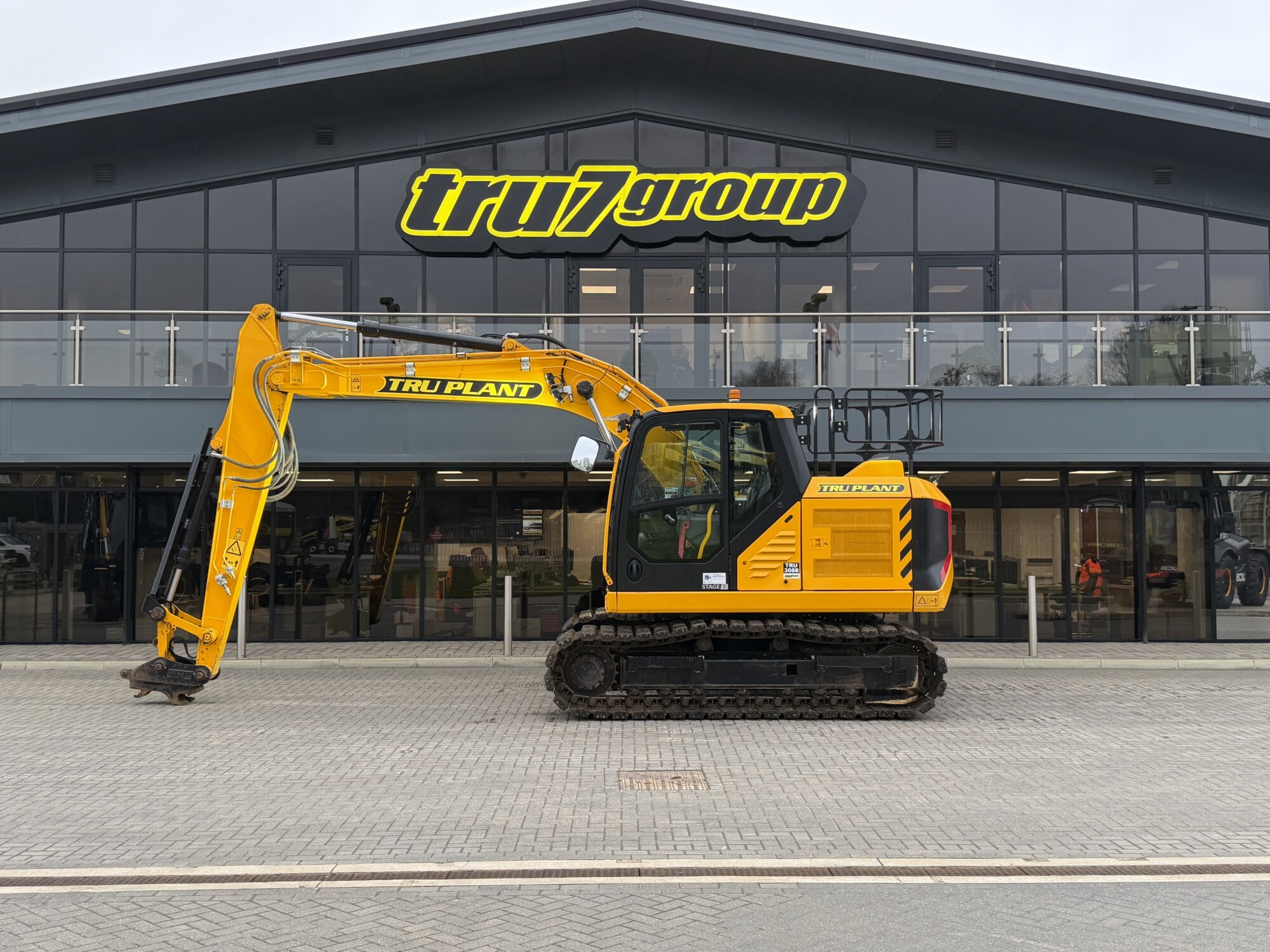 TRU3088 – 2024, JCB 140 X LC EXCAVATOR