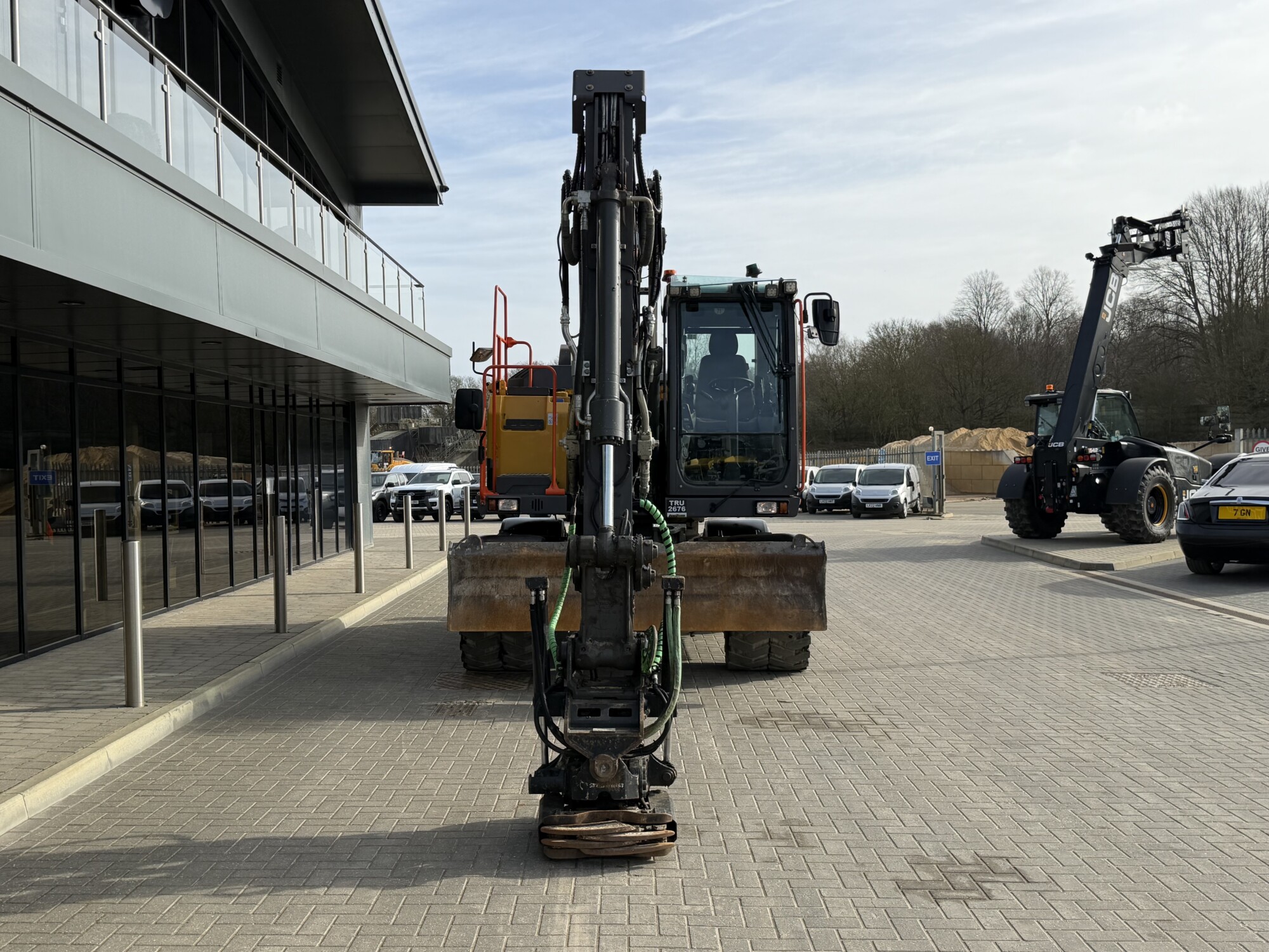 TRU2676 - 2022, VOLVO EWR130E WHEELED EXCAVATOR - Image 2