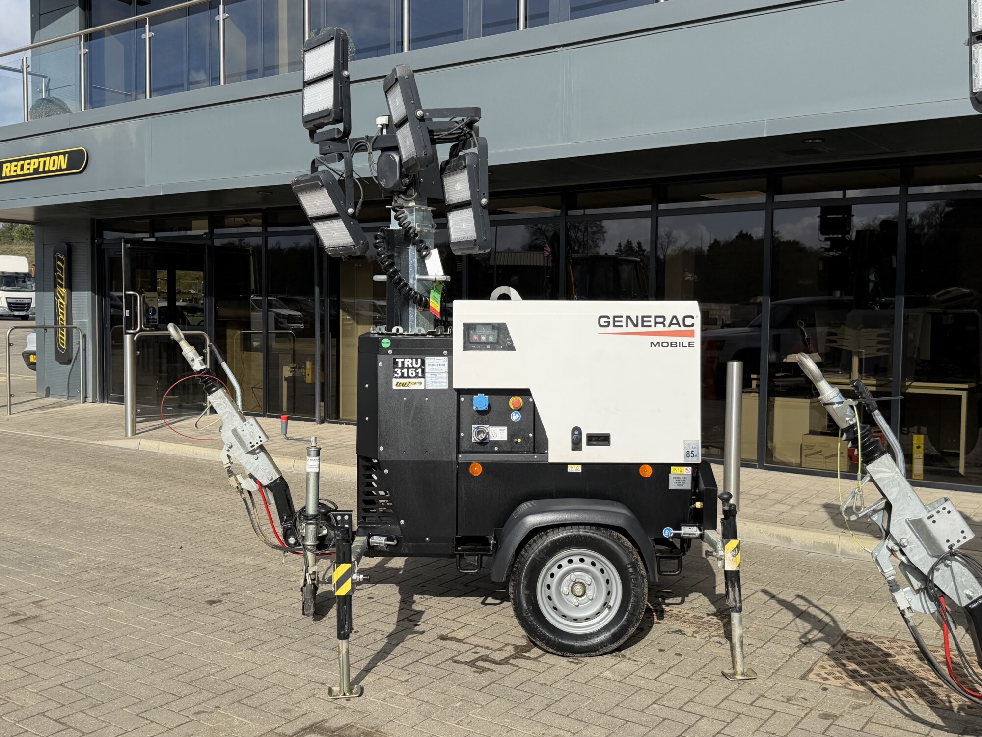 TRU3161 - 2024 GENERAC GLT4 MOBILE TOWER LIGHTS (TOWABLE) - Image 2