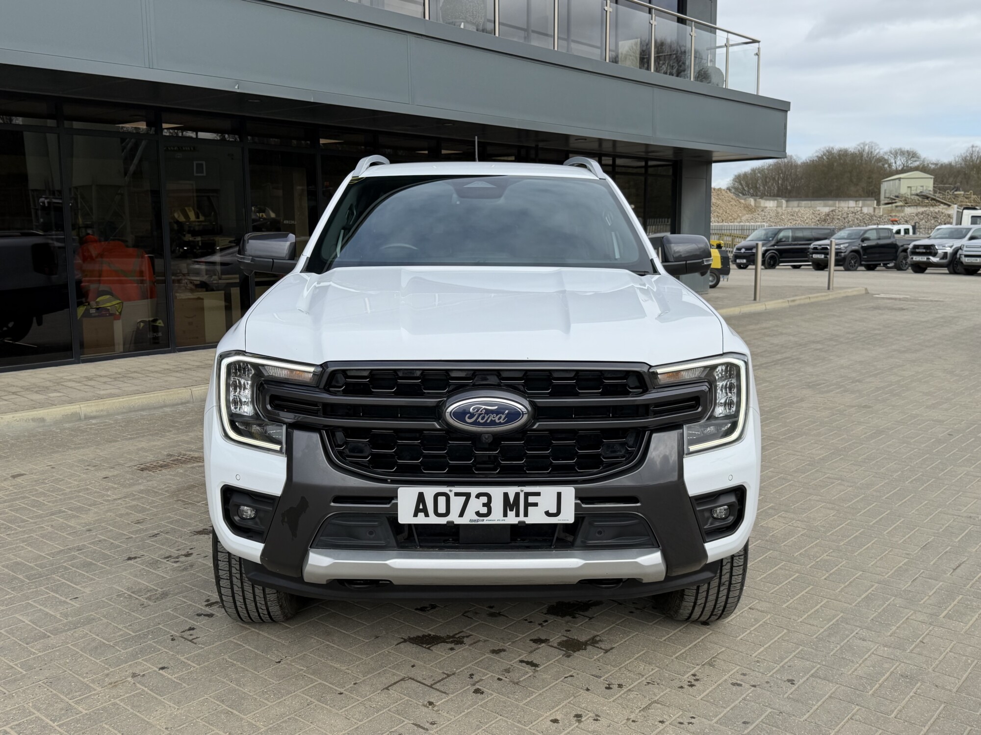 2023 '73 FORD RANGER 3.0 TD V6 ECOBLUE WILDTRAK AUTO 4WD EURO 6 (240 PS) - Image 3