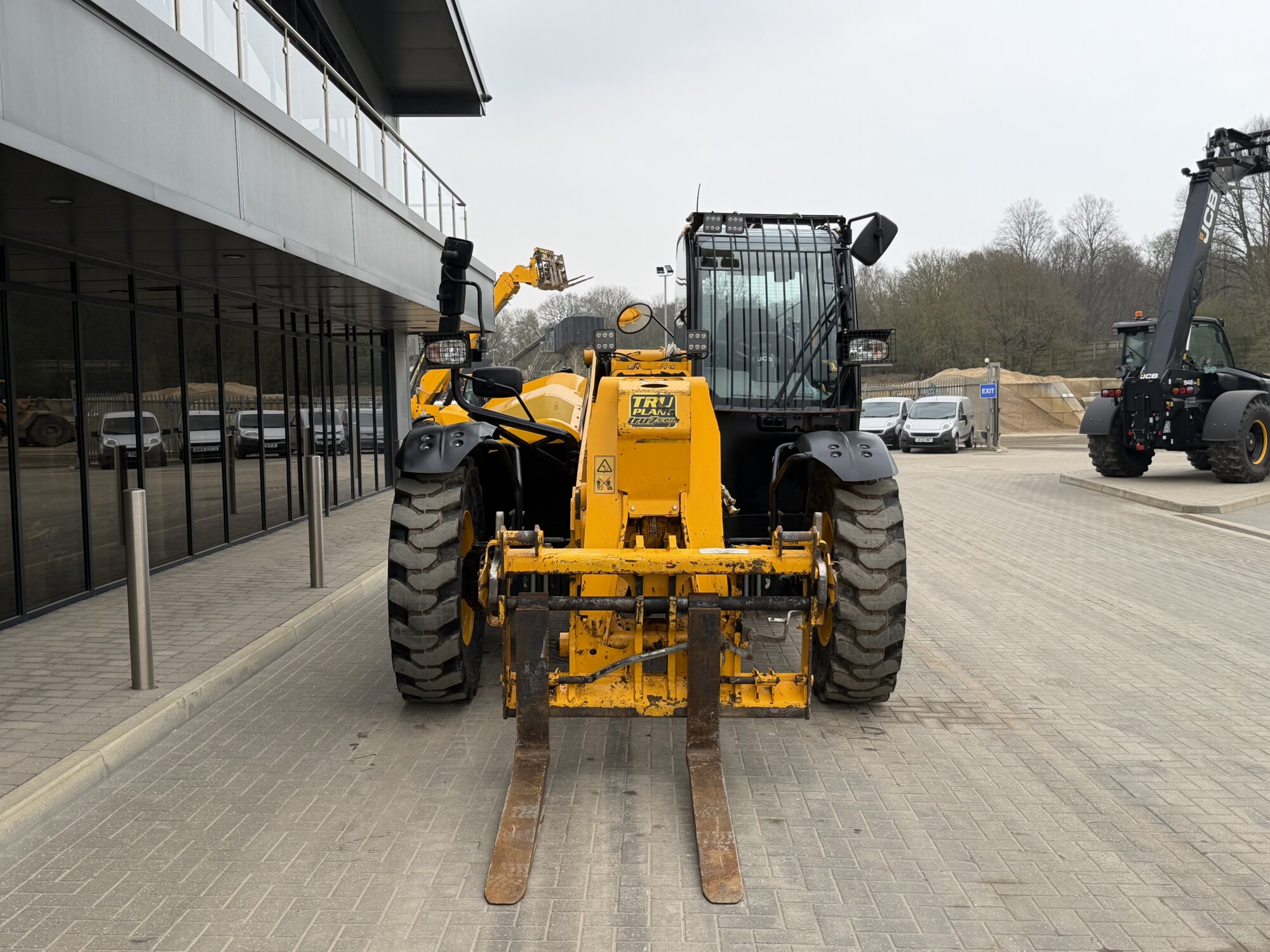 TRU2956 - 2024 - JCB 560-80 IND. WASTEMASTER *97kW ENGINE* - Image 2