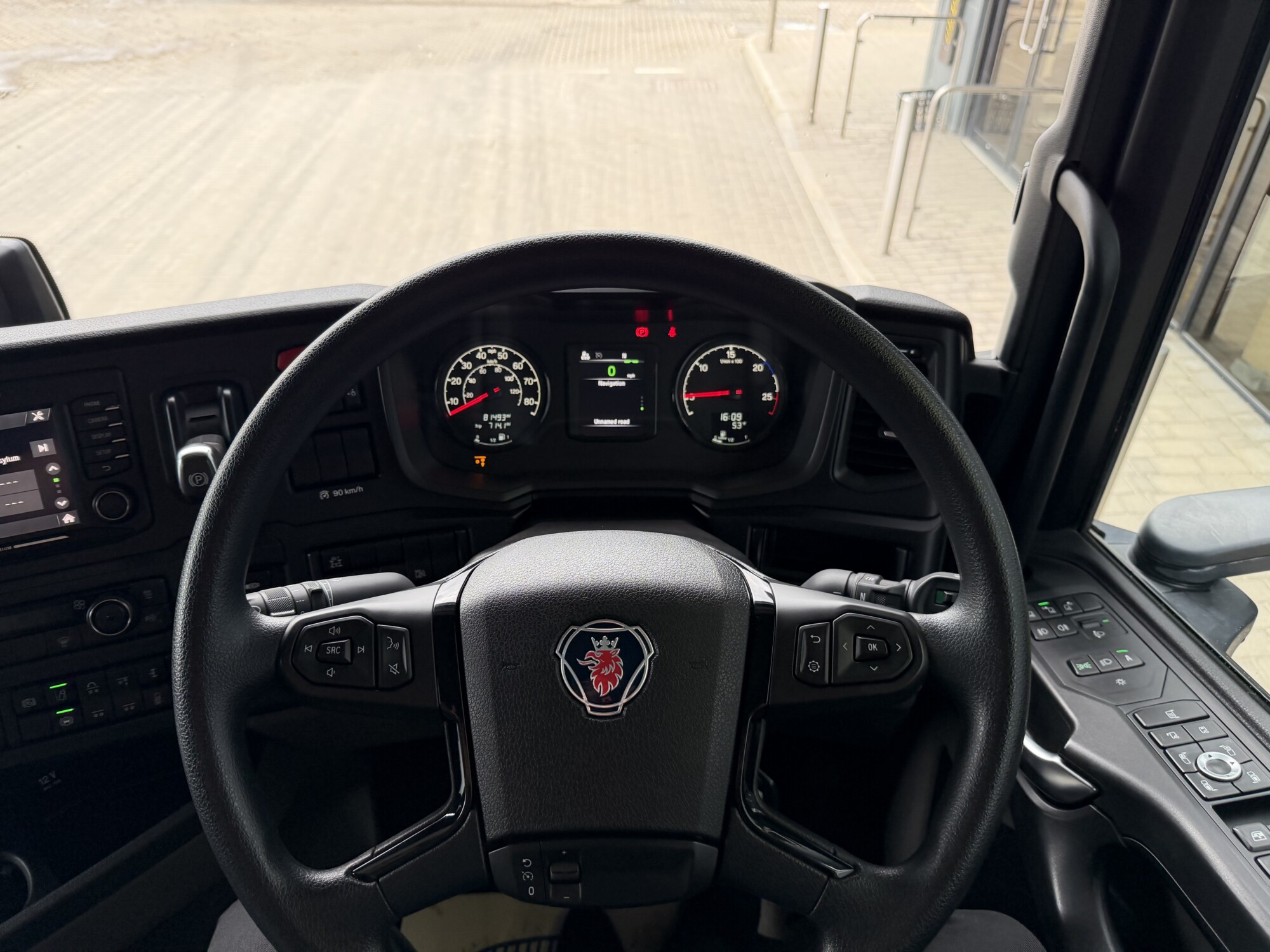 2024 '24 SCANIA XT 560 R REAR TWIN TAG EURO 6 - Image 11