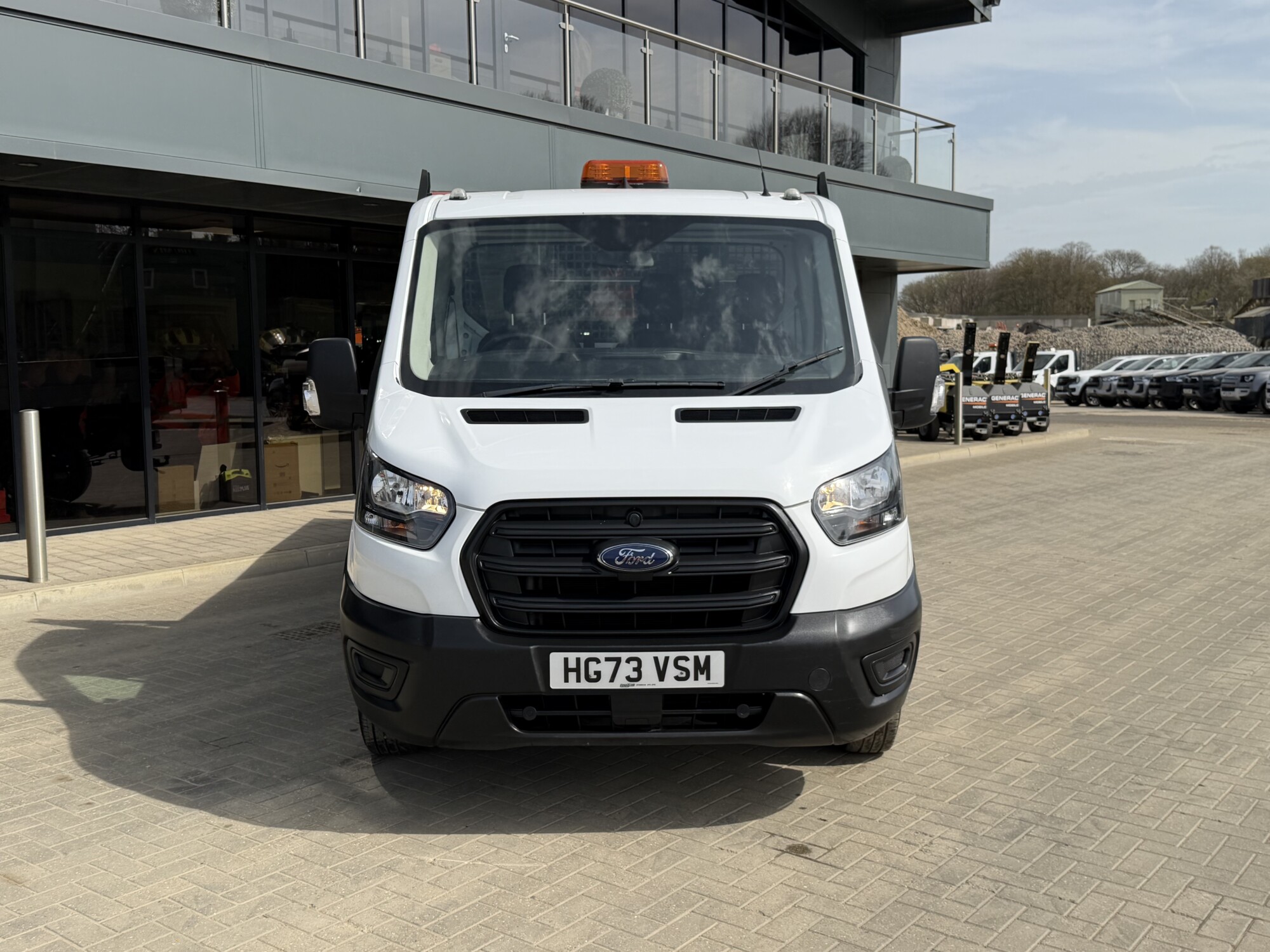 2023 '73 FORD TRANSIT 2.0 350 ECOBLUE HD LEADER CHASSIS CAB TIPPER 2DR DIESEL MANUAL RWD L2 EURO 6 (130 PS) - Image 3