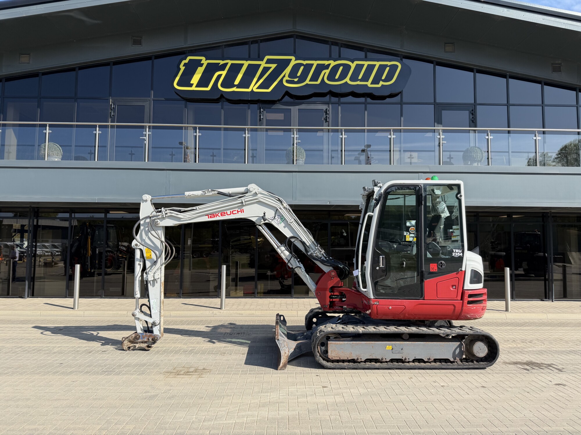 TRU2354 - 2022, TAKEUCHI TB250-2 COMPACT EXCAVATOR