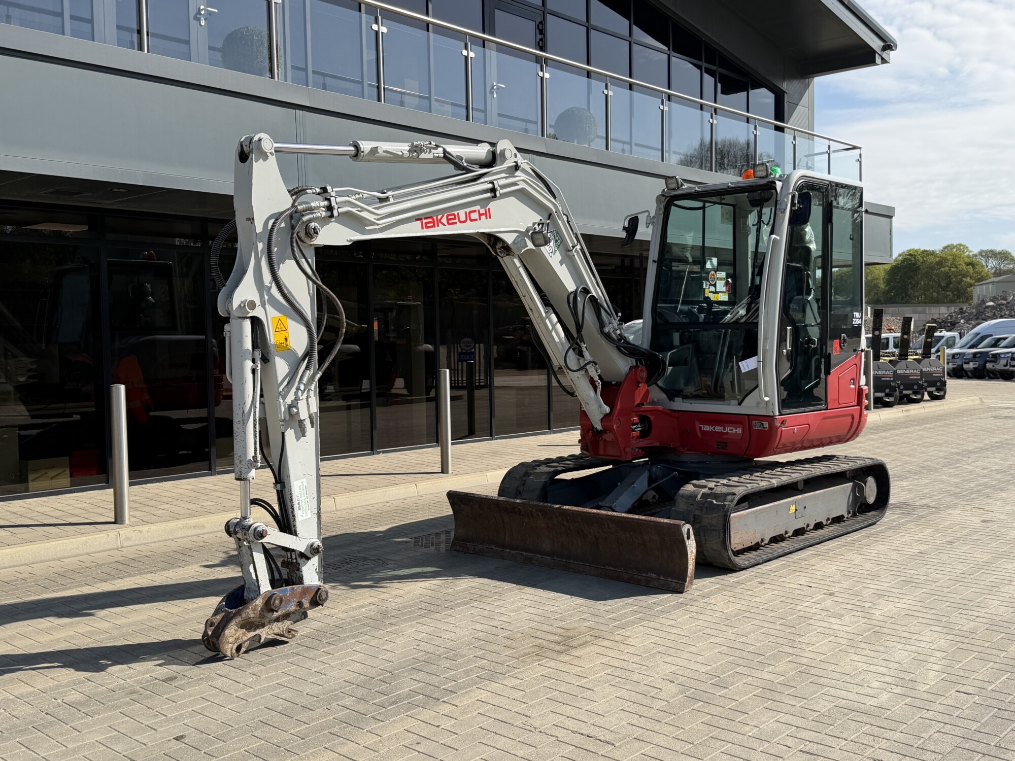 TRU2354 - 2022, TAKEUCHI TB250-2 COMPACT EXCAVATOR - Image 3