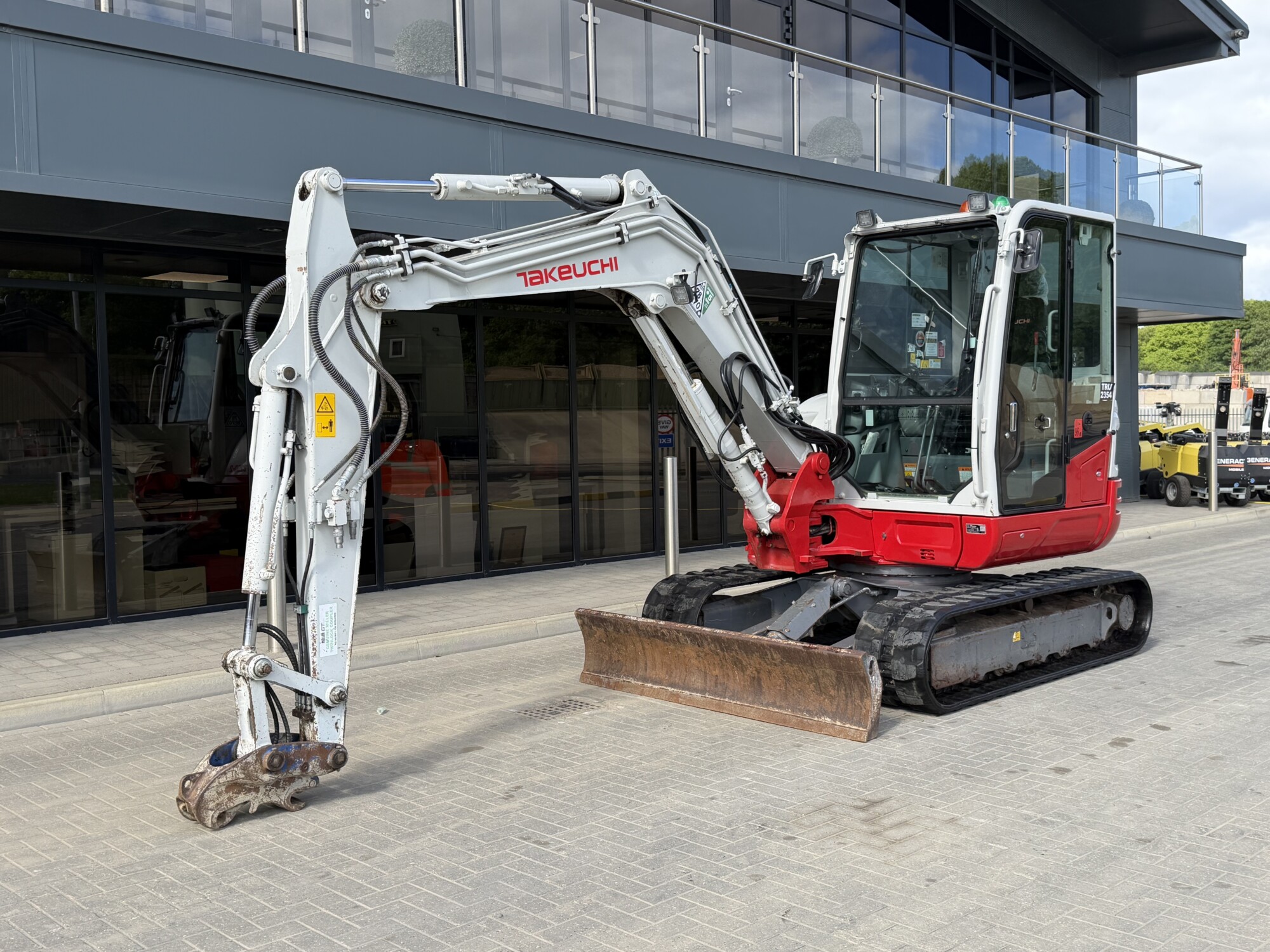 TRU2354 - 2022, TAKEUCHI TB250-2 COMPACT EXCAVATOR - Image 4