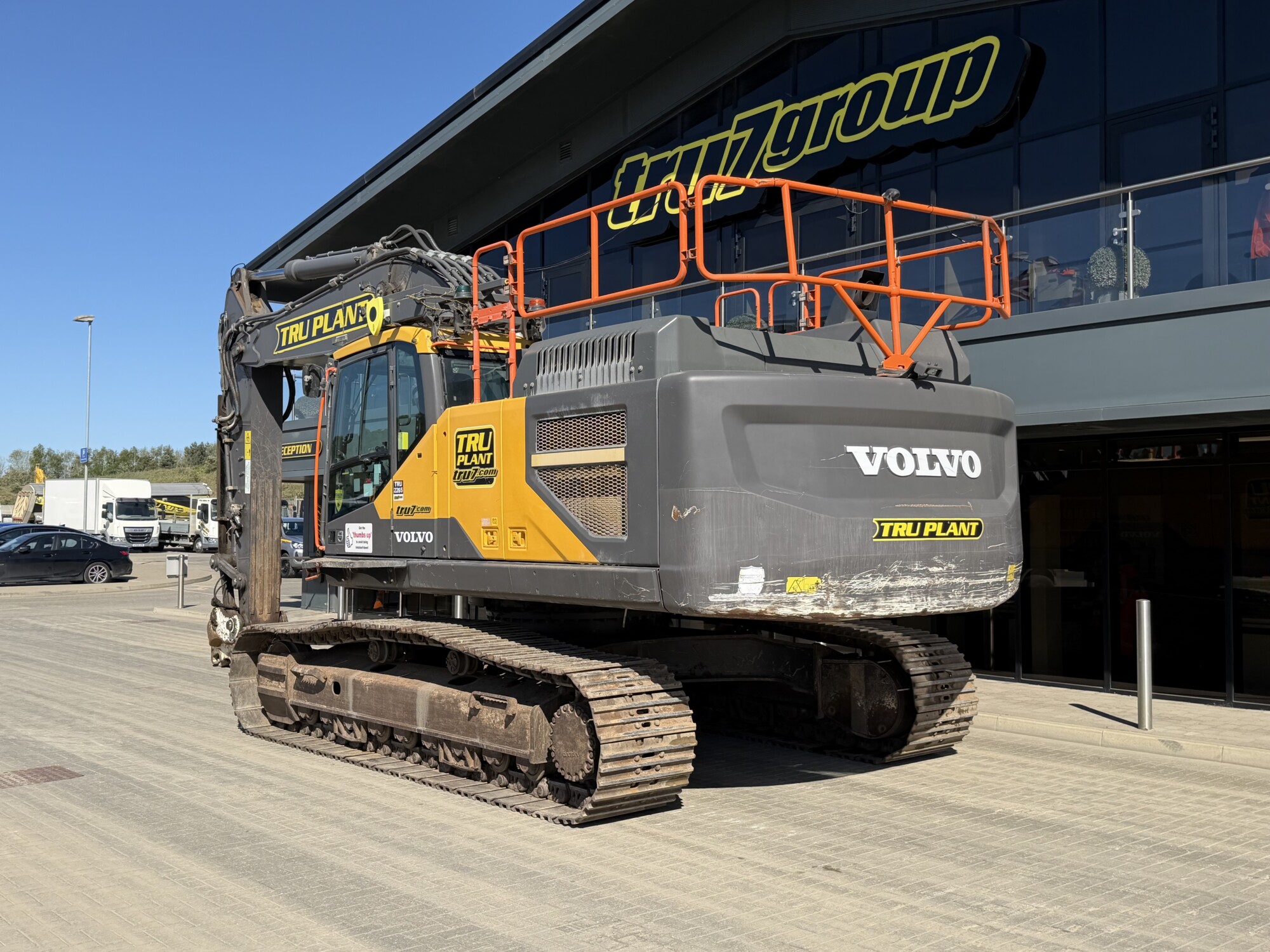 TRU2265 - 2022, VOLVO EC380 EL EXCAVATOR *W DEMO SPEC* - Image 6
