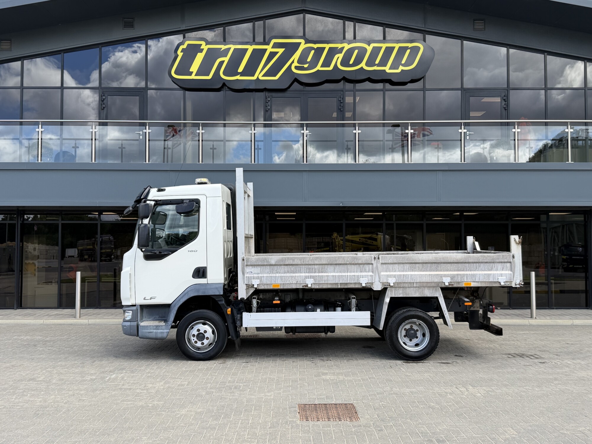 2022 '22, DAF LF 180 DAY CAB TIPPER 7,500KG