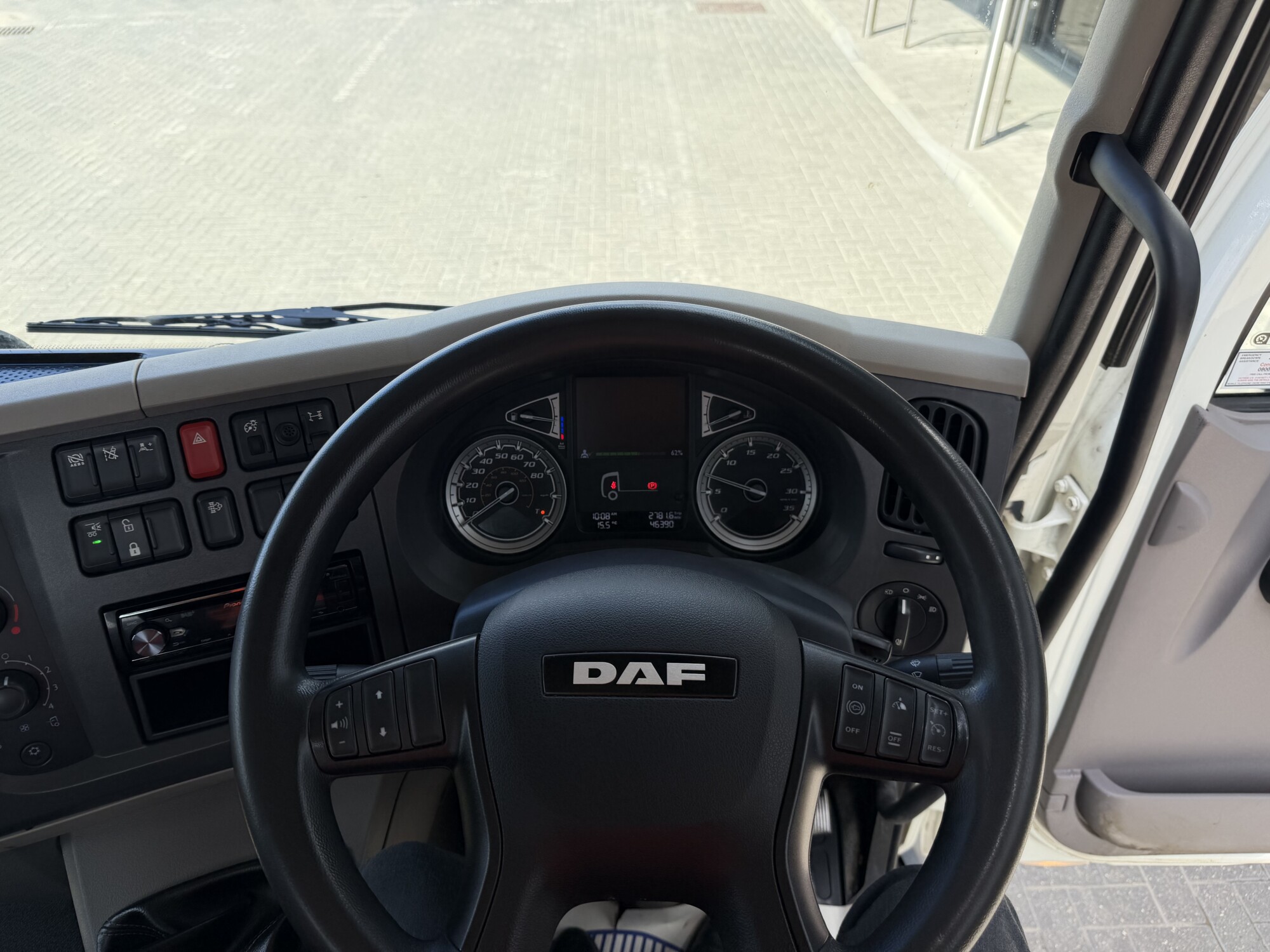 2022 '22, DAF LF 180 DAY CAB TIPPER 7,500KG - Image 12