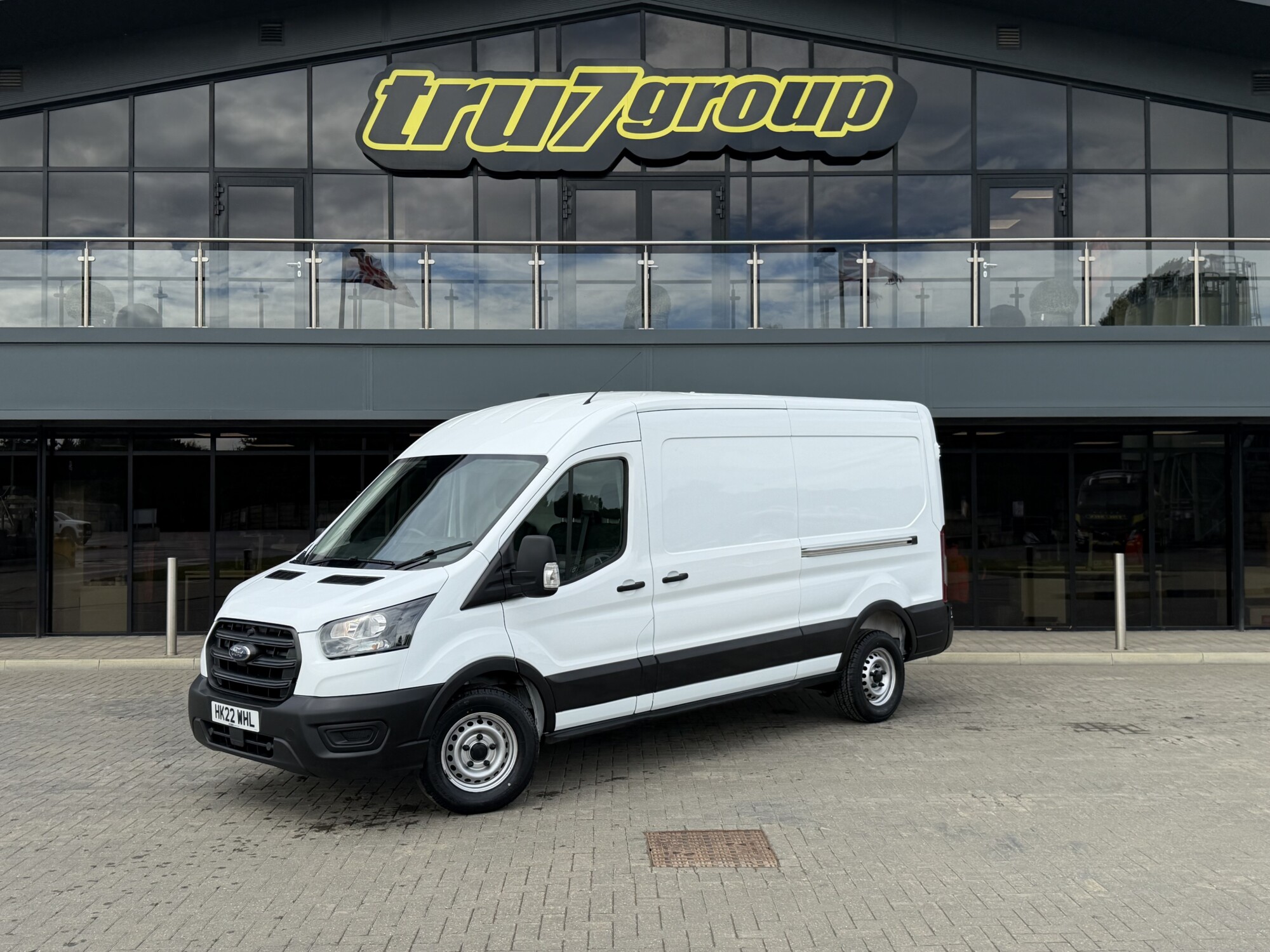2022 '22 FORD TRANSIT 2.0 350 ECOBLUE LEADER PANEL VAN 5DR DIESEL MANUAL FWD L3 H2 EURO 6 (130 PS)