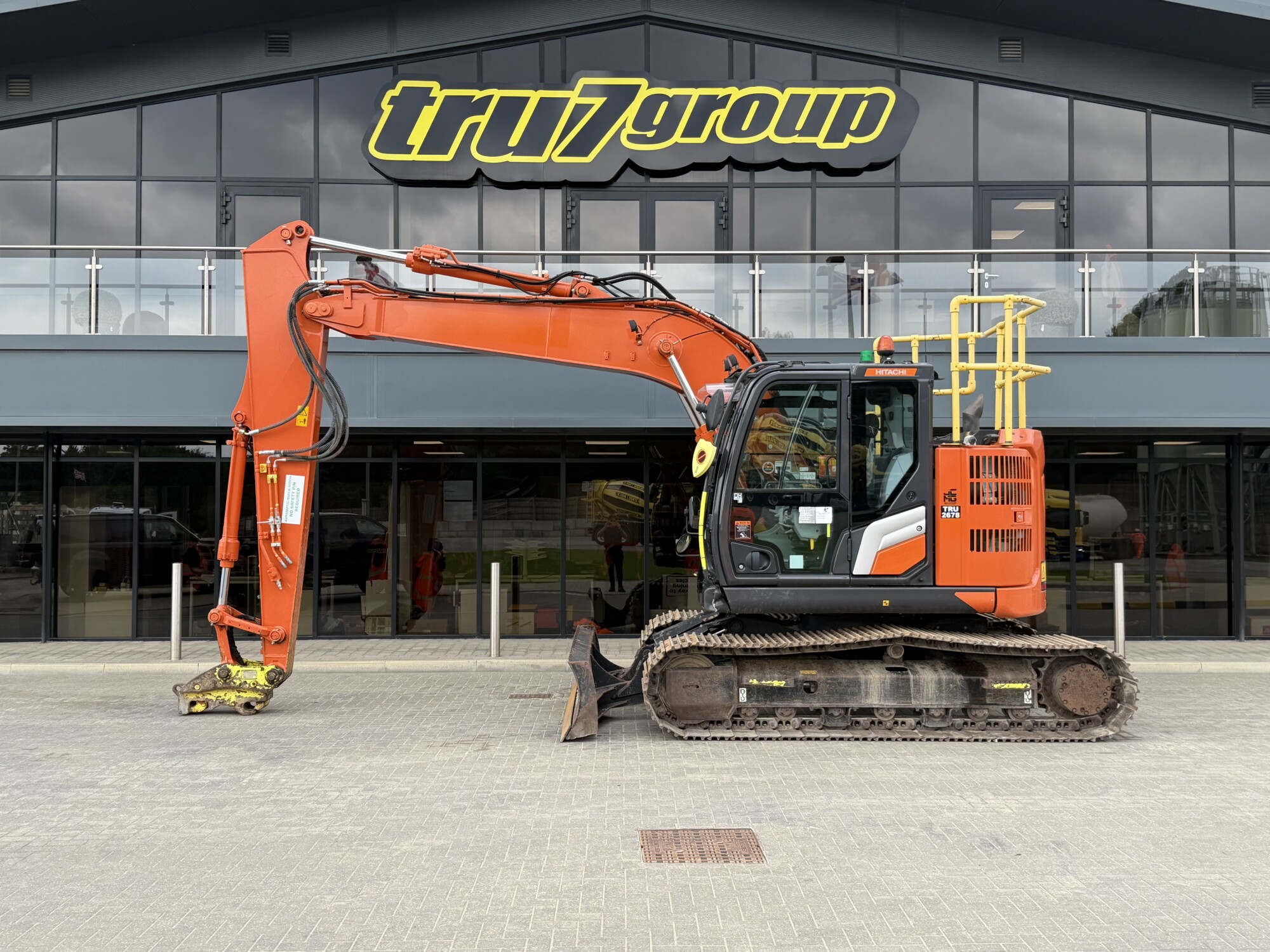 TRU2678 - APRIL 2023, HITACHI ZX135 USBL-7 EXCAVATOR