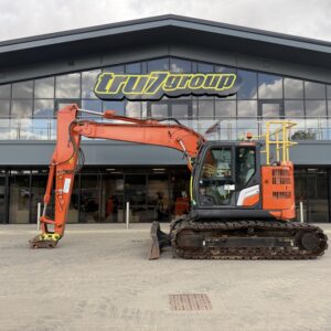 TRU2750 - JUNE 2023, HITACHI ZX135 USBL-7 EXCAVATOR **BLADE*