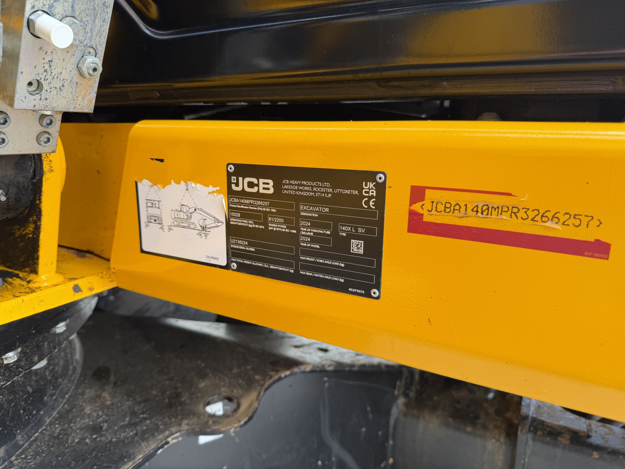 TRU3225 - 2024 JCB 140X L EXCAVATOR - Image 8