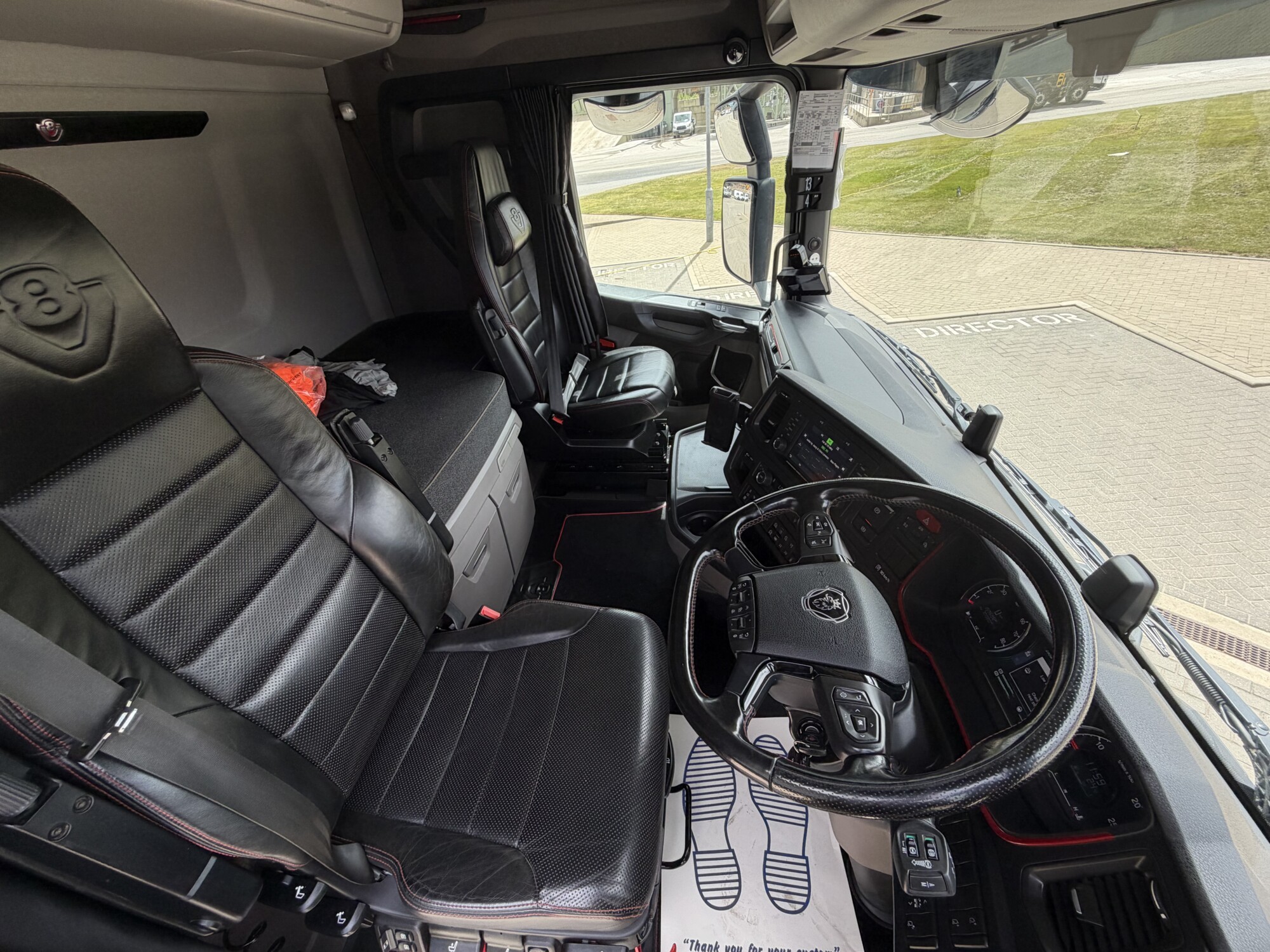 2023 '23 SCANIA 660S V8 TWIN AXLE TAG UNIT - Image 10