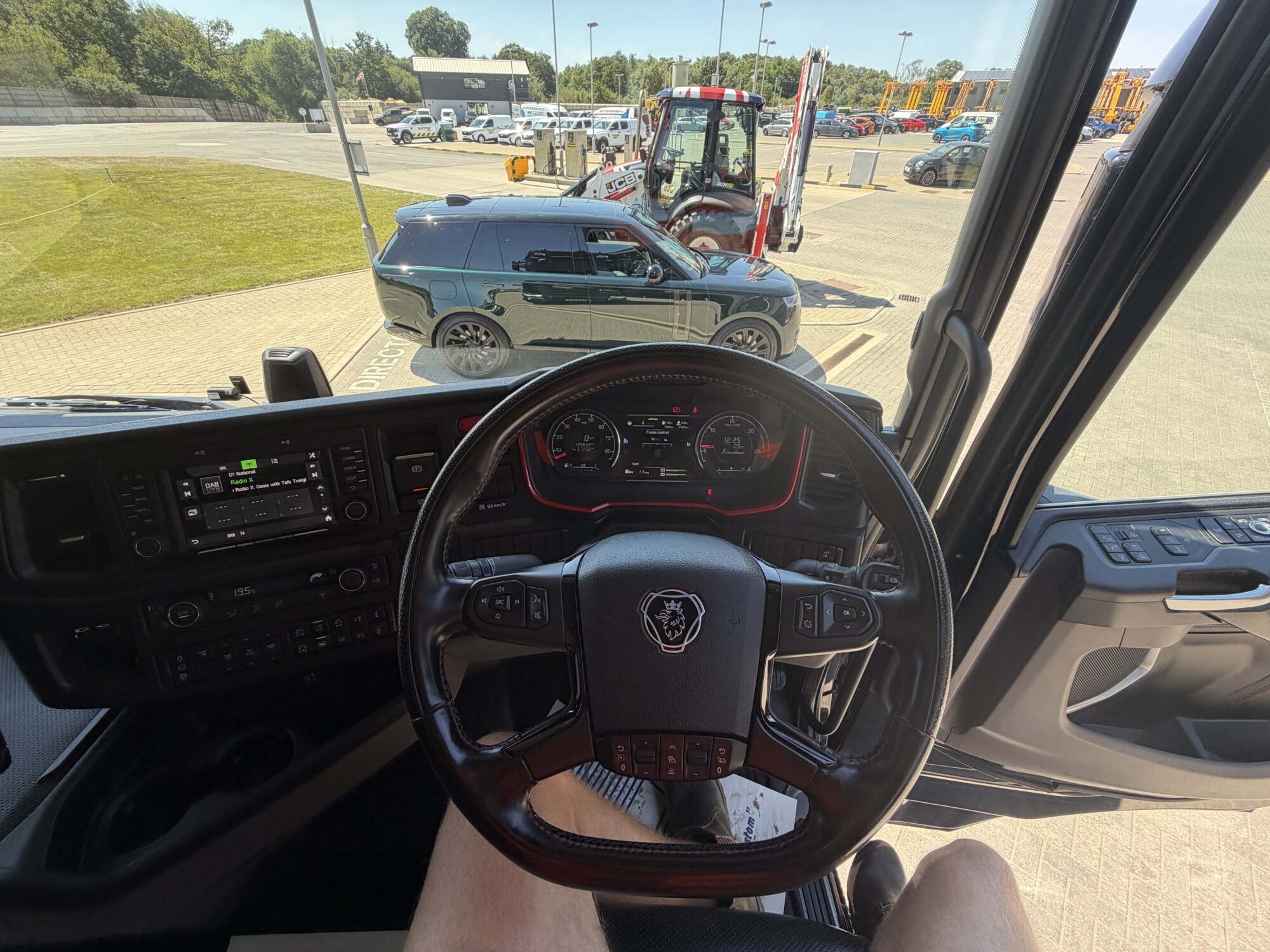 2024 '24 SCANIA 660S V8 TWIN AXLE TAG UNIT - Image 11