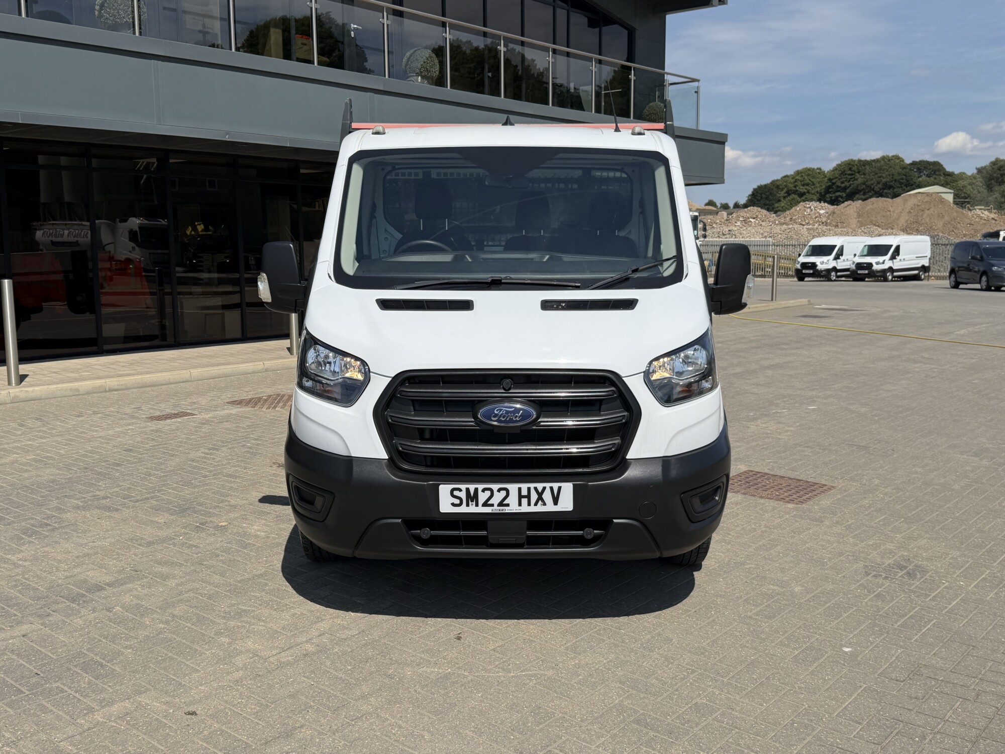 2022 '22 FORD TRANSIT 2.0 350 ECOBLUE HD LEADER CHASSIS CAB 2DR DIESEL MANUAL RWD L4 EURO 6 (DROPSIDE) 130 PS - Image 3