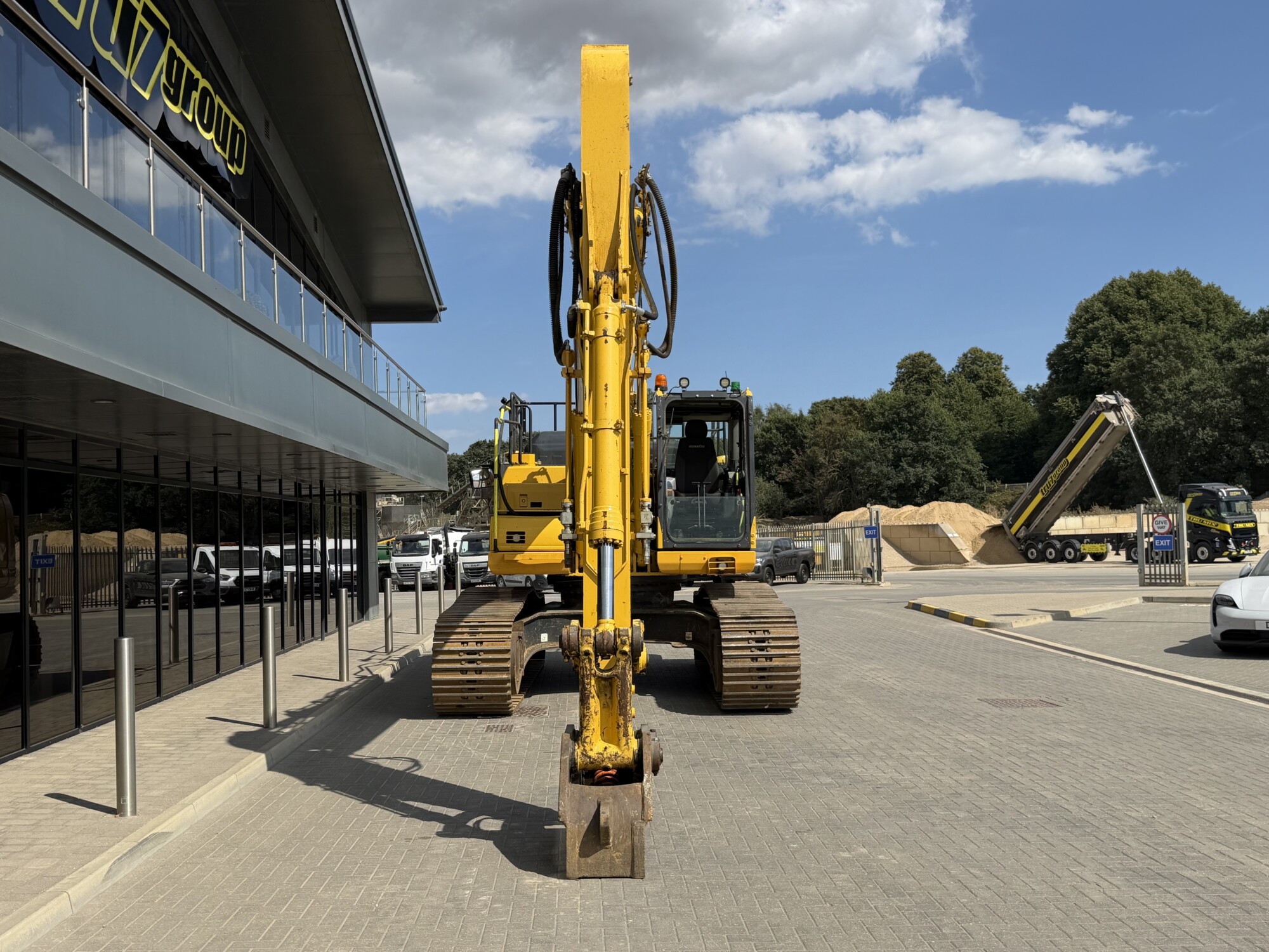 TRU2370 - 2022, KOMATSU PC290LC CRAWLER EXCAVATOR - Image 2