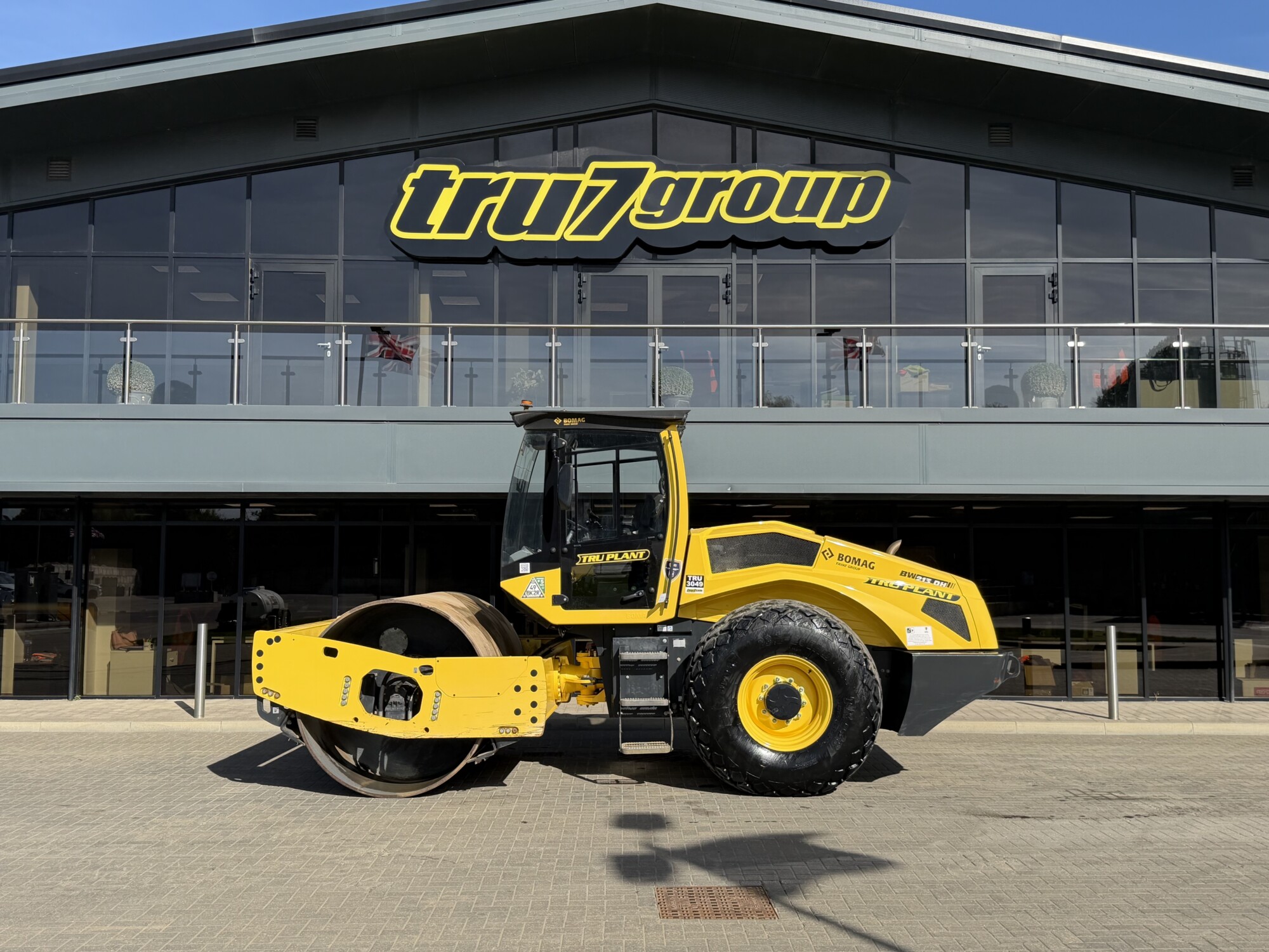 TRU3049 - 2024, BOMAG BW 213 SINGLE DRUM ROLLER