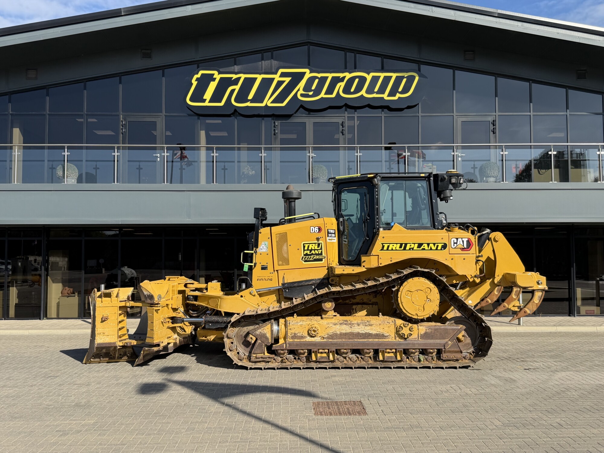 TRU3139 - 2024, CAT D6 DOZER