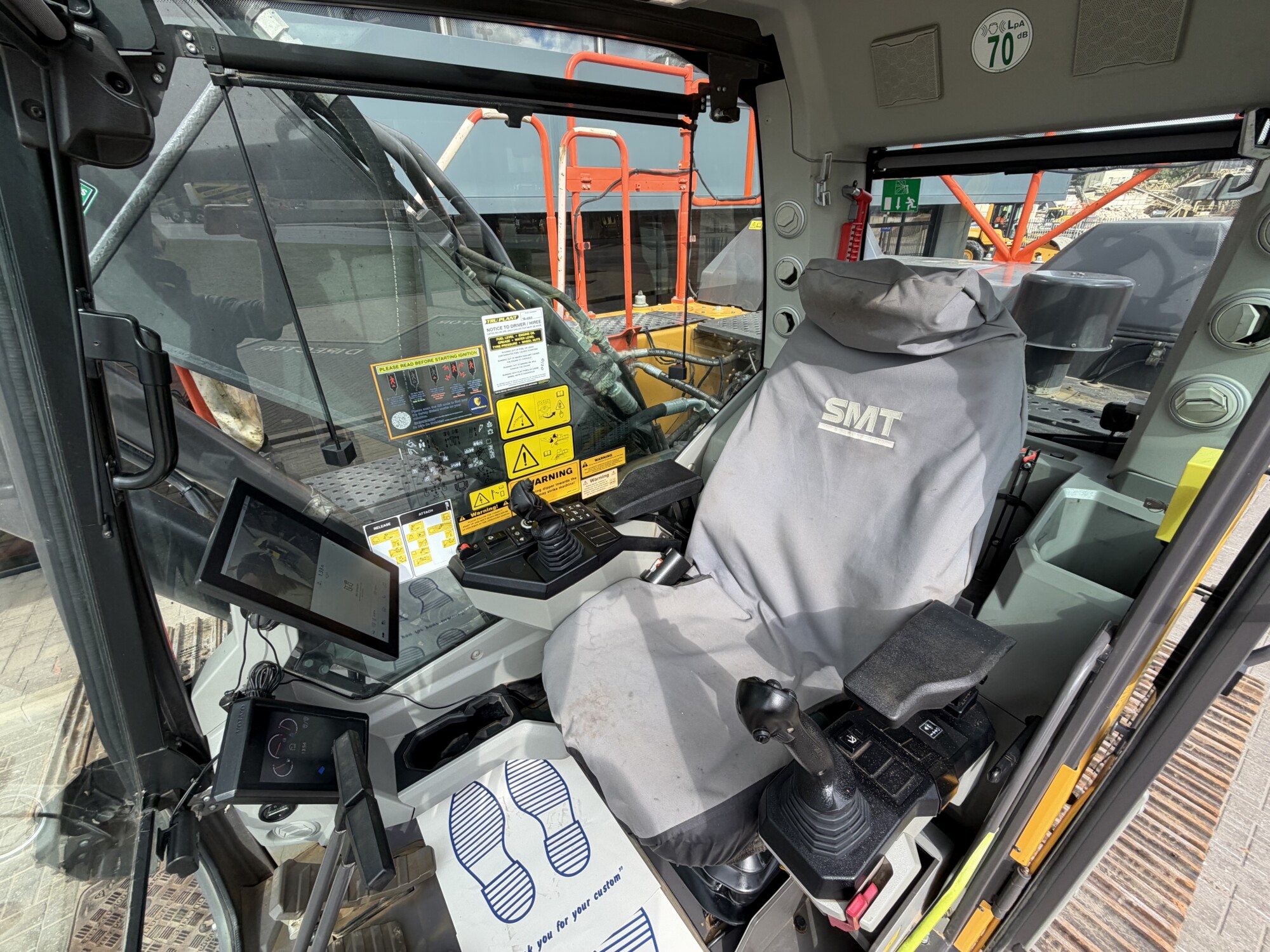 TRU3313 - 2024, VOLVO EC230 F EXCAVATOR - Image 11