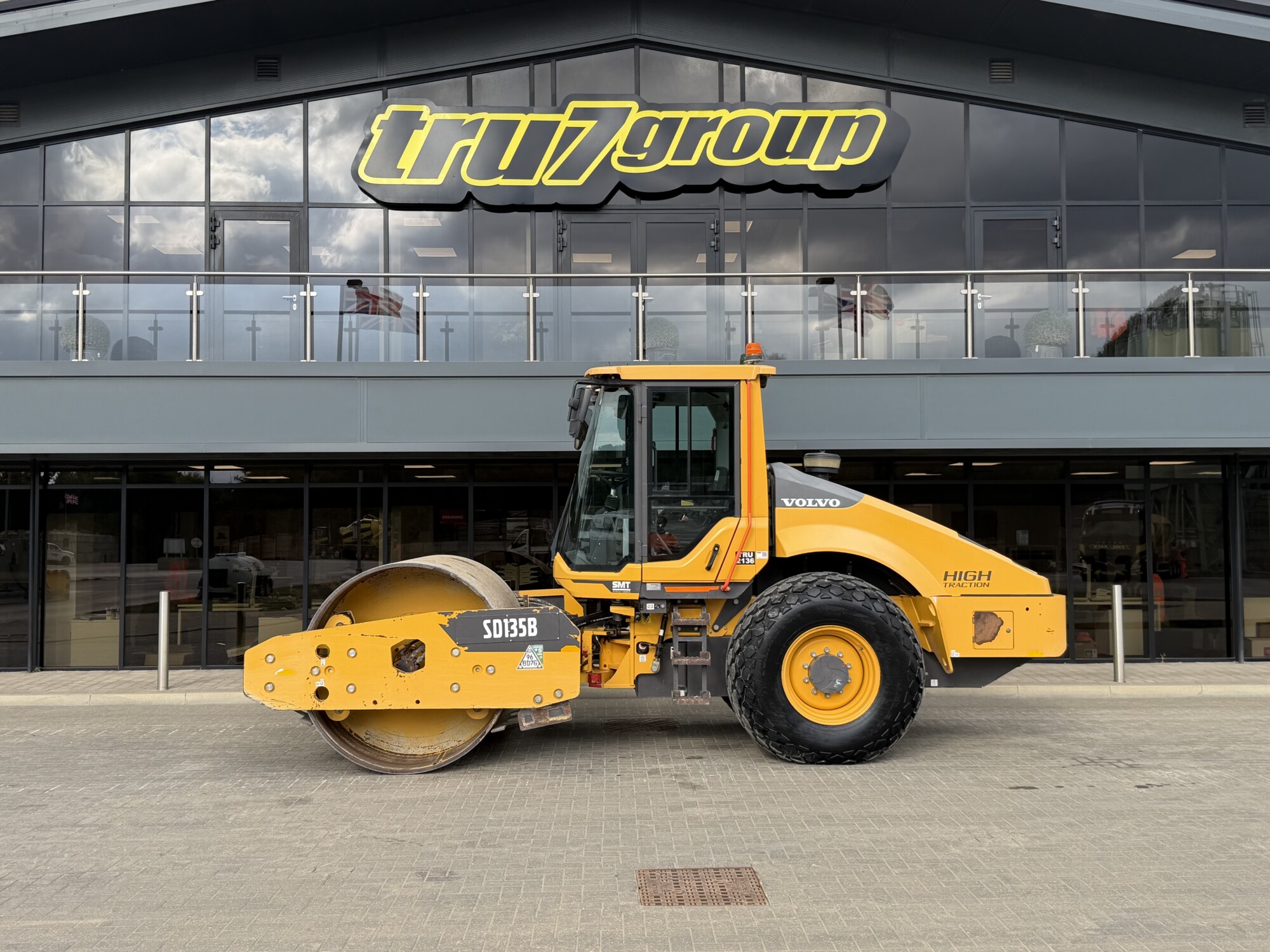 TRU2136 - FEB 2022, VOLVO SD135B HIGH TRACTION SOIL COMPACTOR