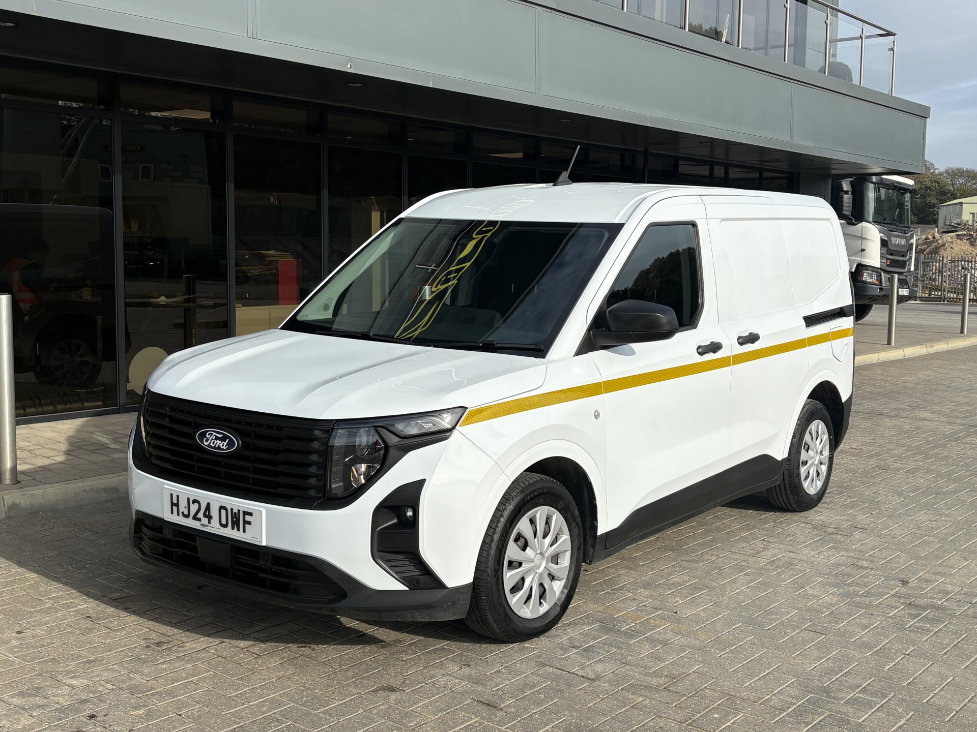 2024 '24 FORD TRANSIT COURIER TREND 1.5 DIESEL EURO 6 VAN - Image 5