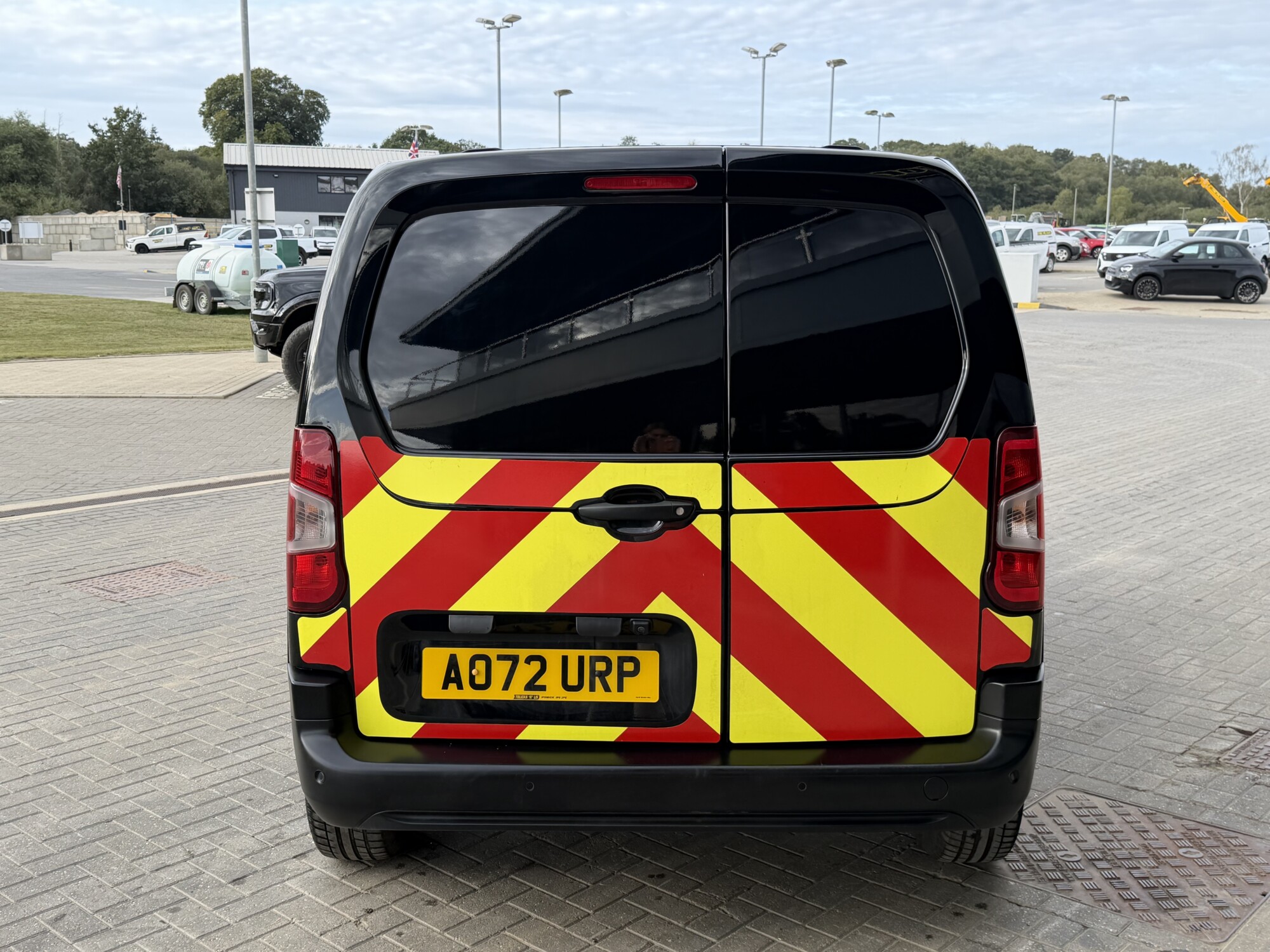 2022 '72 TOTOTA PROACE CITY 1.5 BLUEHDI ICON SHORT PANEL VAN 5DR DIESEL MANUAL SWB EURO 6 (100 BHP) - Image 6