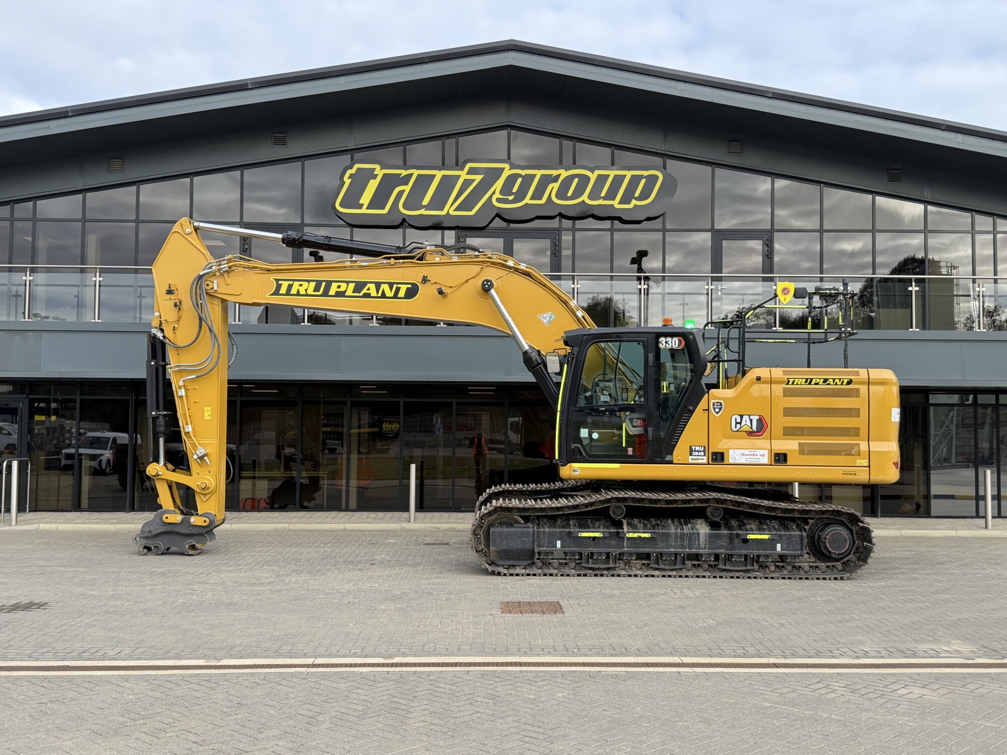 TRU3848 - 2026, CAT 330 EXCAVATOR